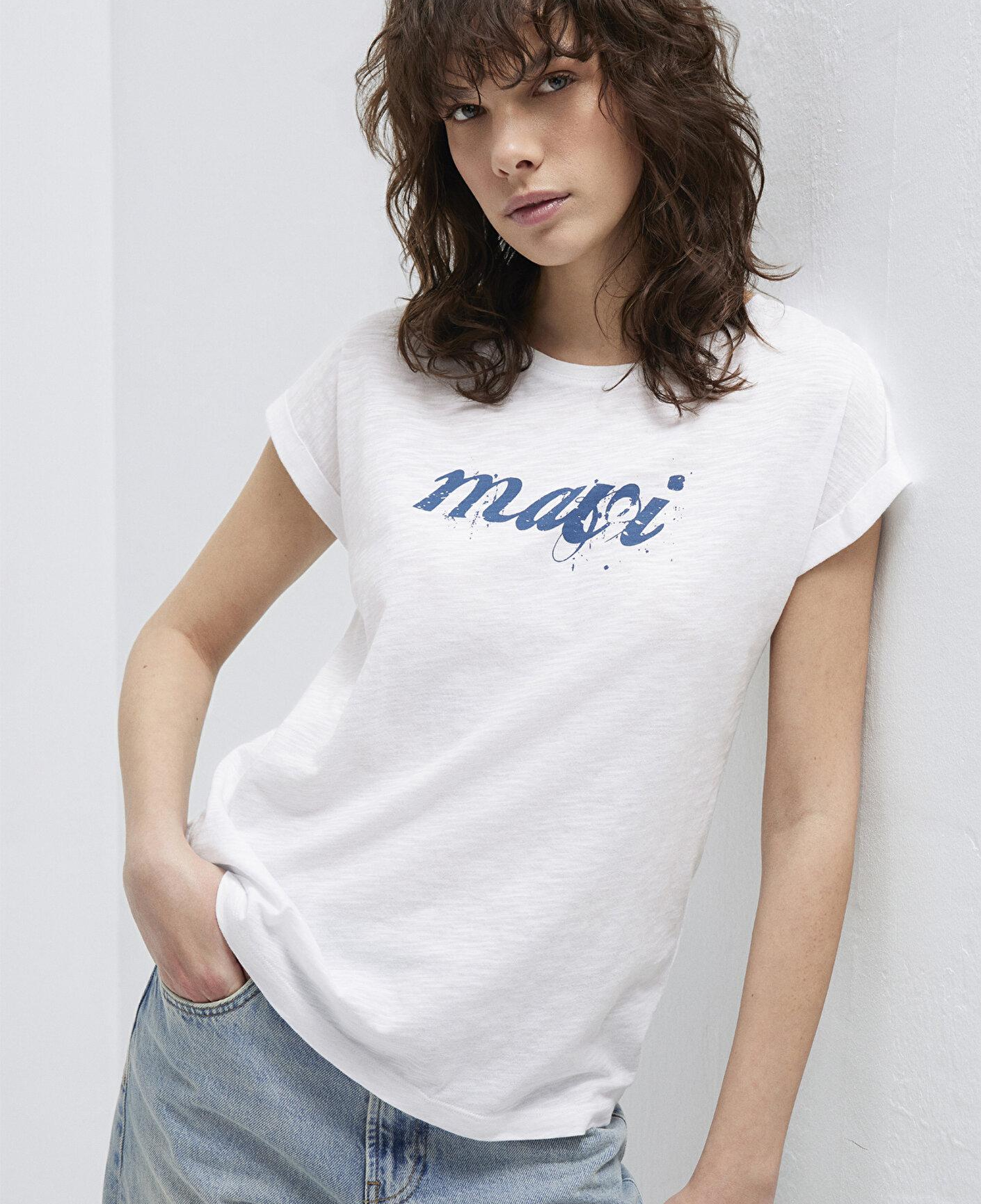 Mavi Mavi Logo Baskılı Beyaz Tişört Loose Fit / Bol Rahat Kesim 166422-620