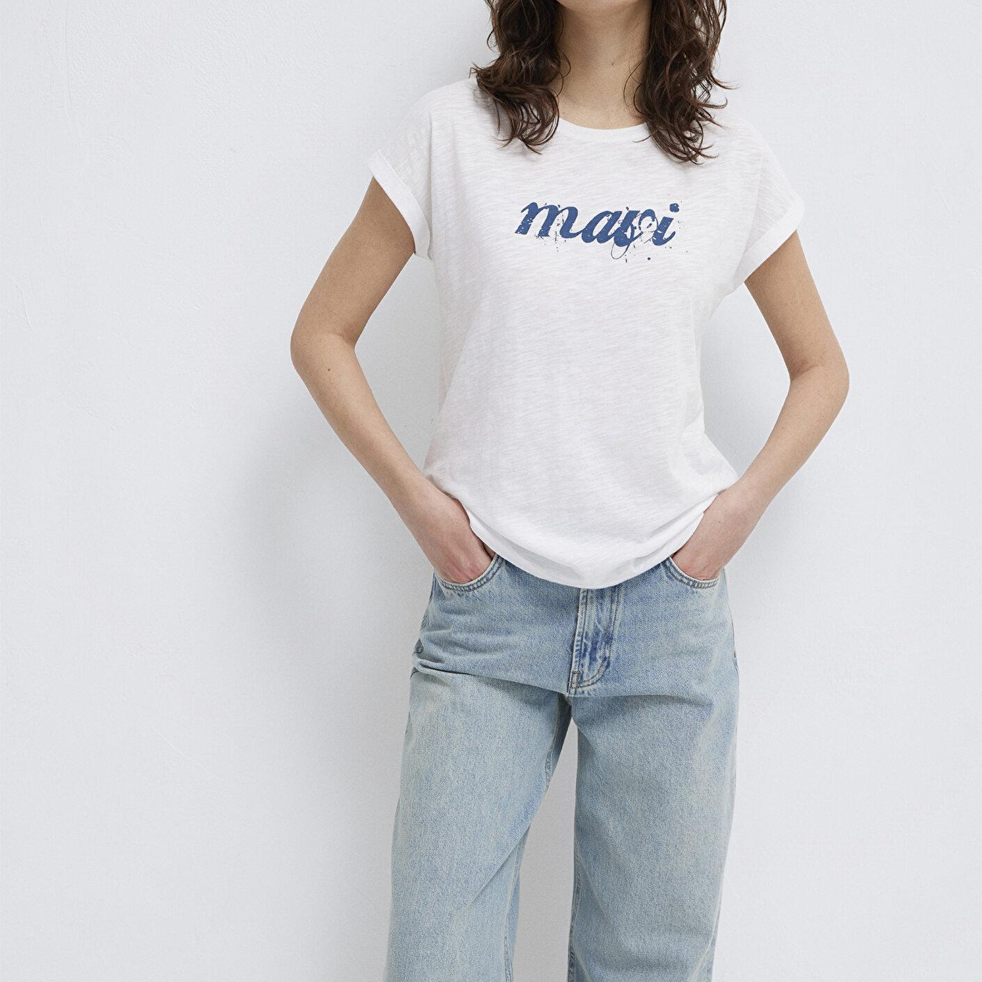 Mavi Mavi Logo Baskılı Beyaz Tişört Loose Fit / Bol Rahat Kesim 166422-620
