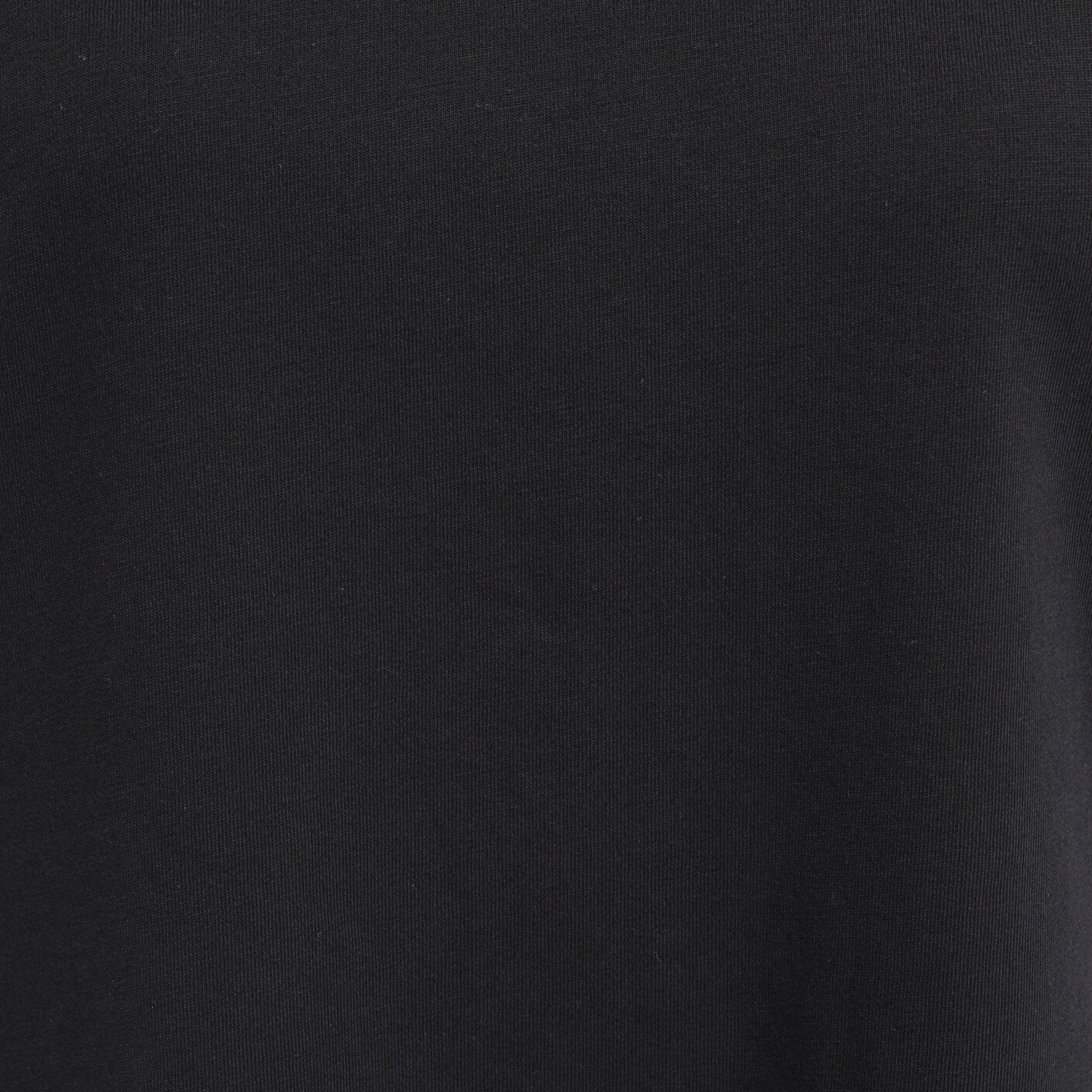 Mavi V Yaka Siyah Basic Tişört Regular Fit / Normal Kesim 166248-900
