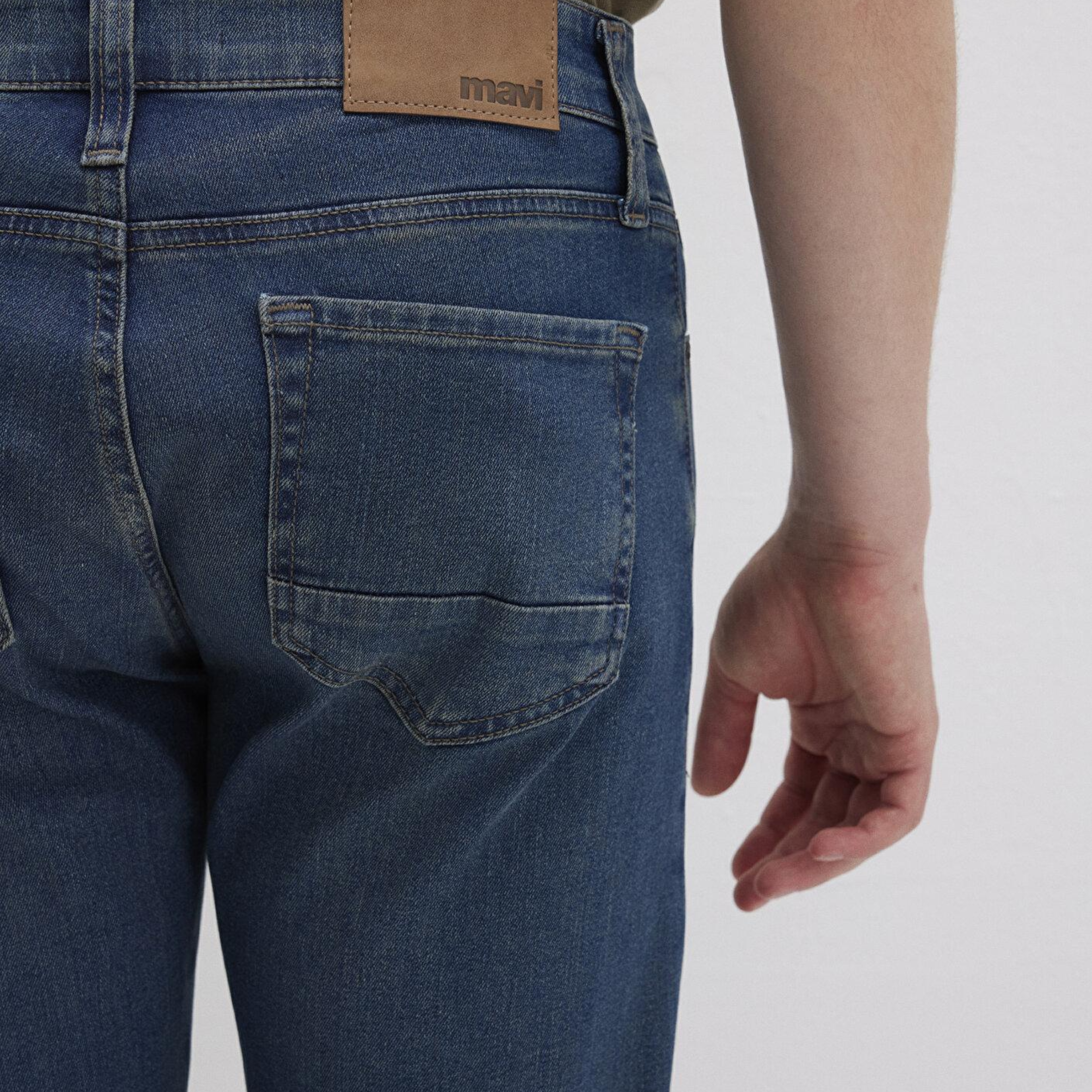 Mavi Jake Gölgeli İndigo Mavisi Jean Pantolon 8842222407