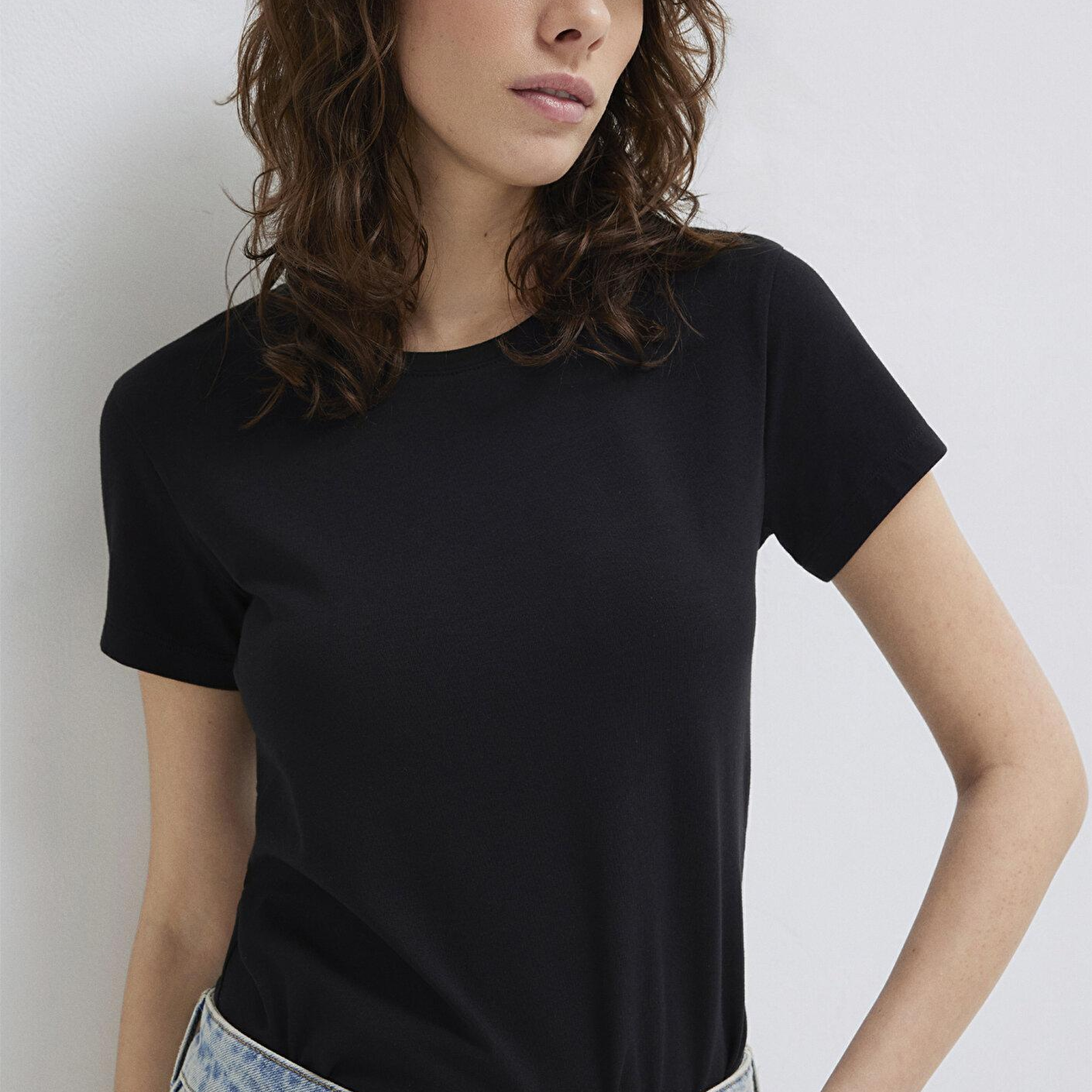 Mavi Stretch Siyah Basic Tişört Fitted / Vücuda Oturan Kesim 162767-900
