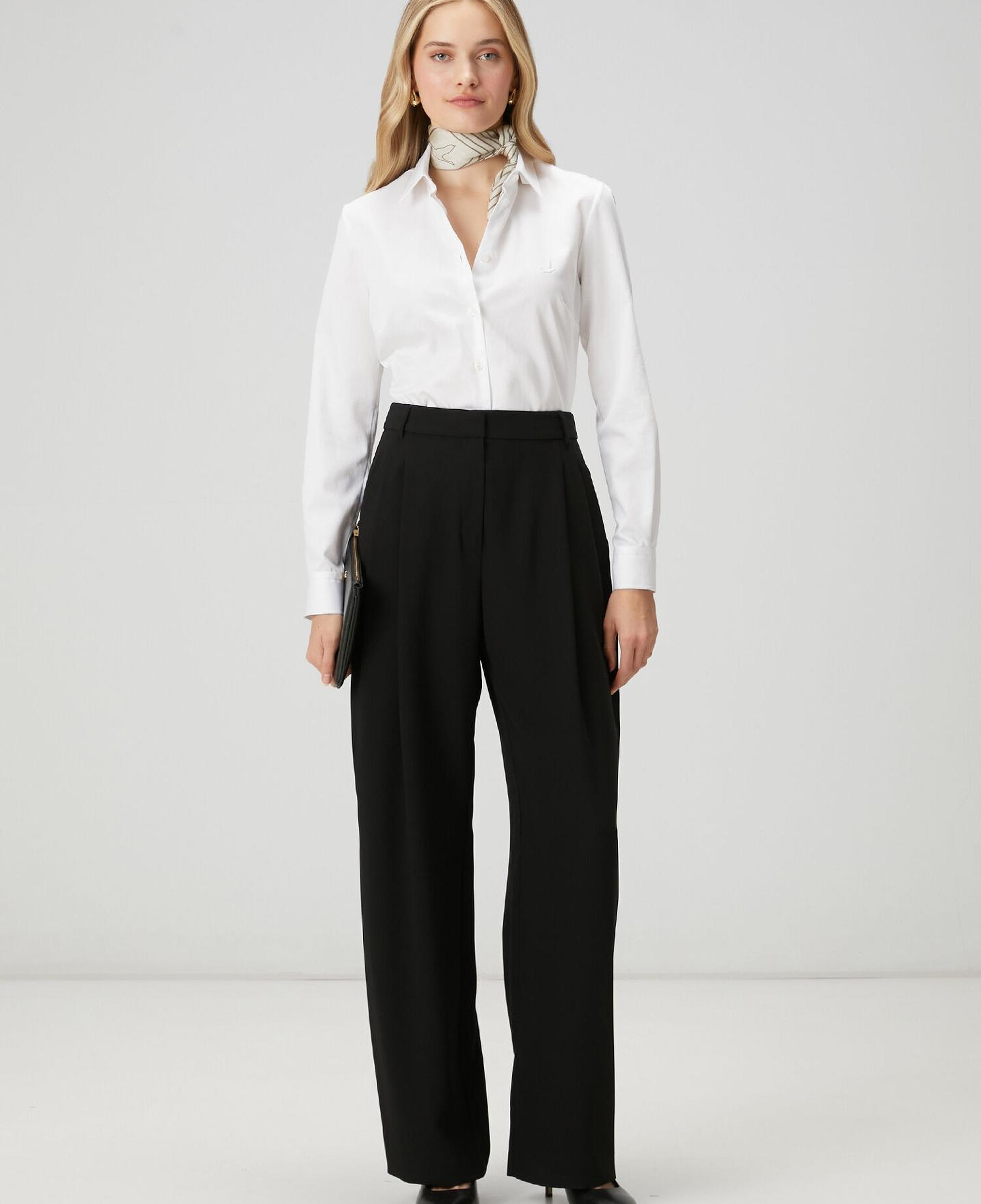 Beymen Club Kadın Slim Fit Non-Iron Kırık Beyaz Gömlek