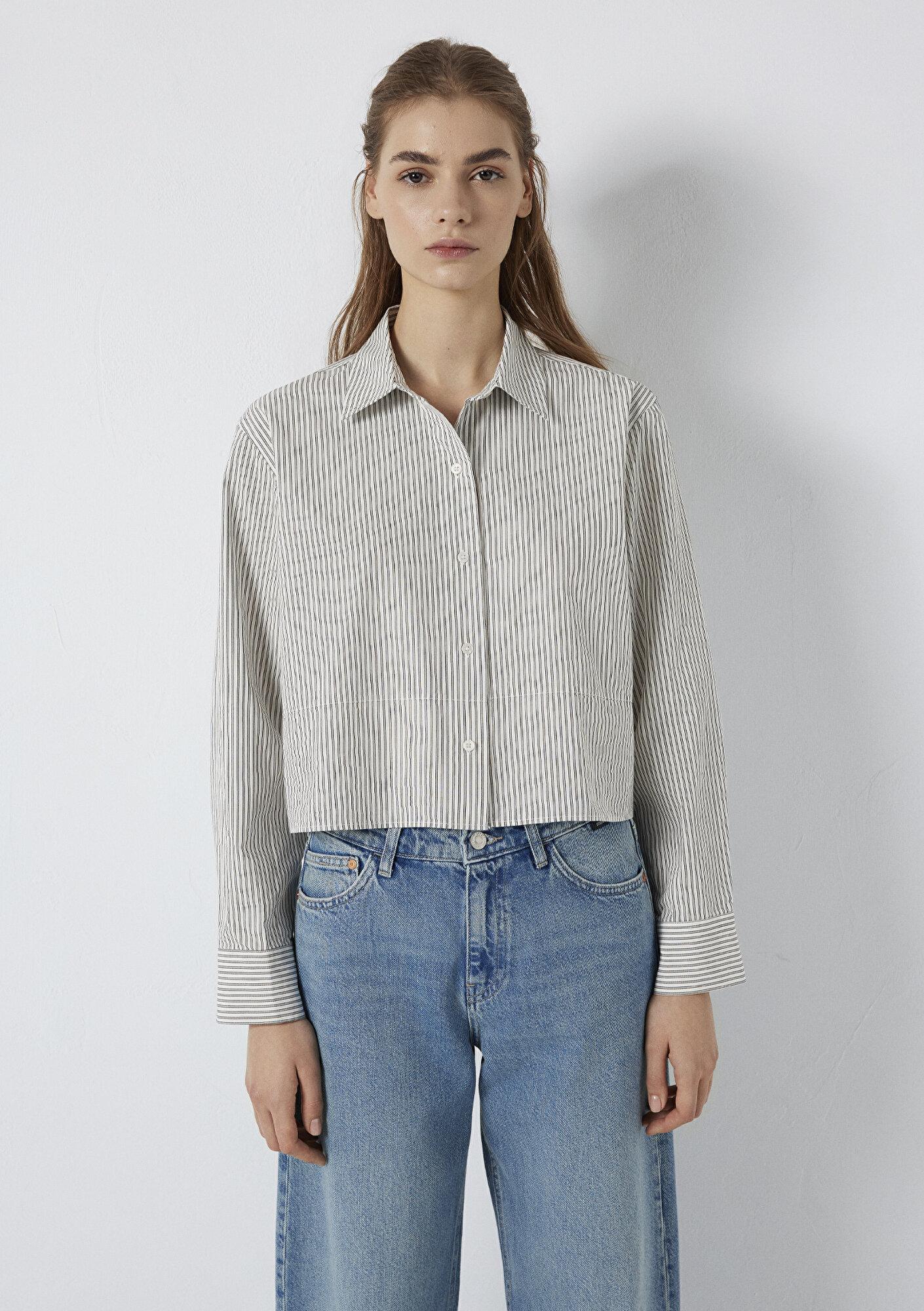 Mavi Çizgili Beyaz Gömlek Loose Fit / Bol Rahat Kesim 1211394-84014