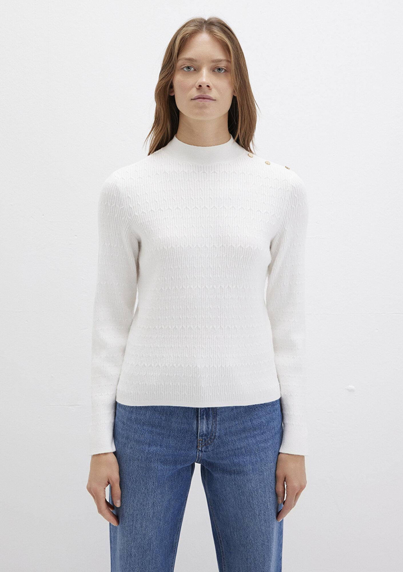 Mavi Omuz Detaylı Ekru Kazak Slim Fit / Dar Kesim 1710798-70057