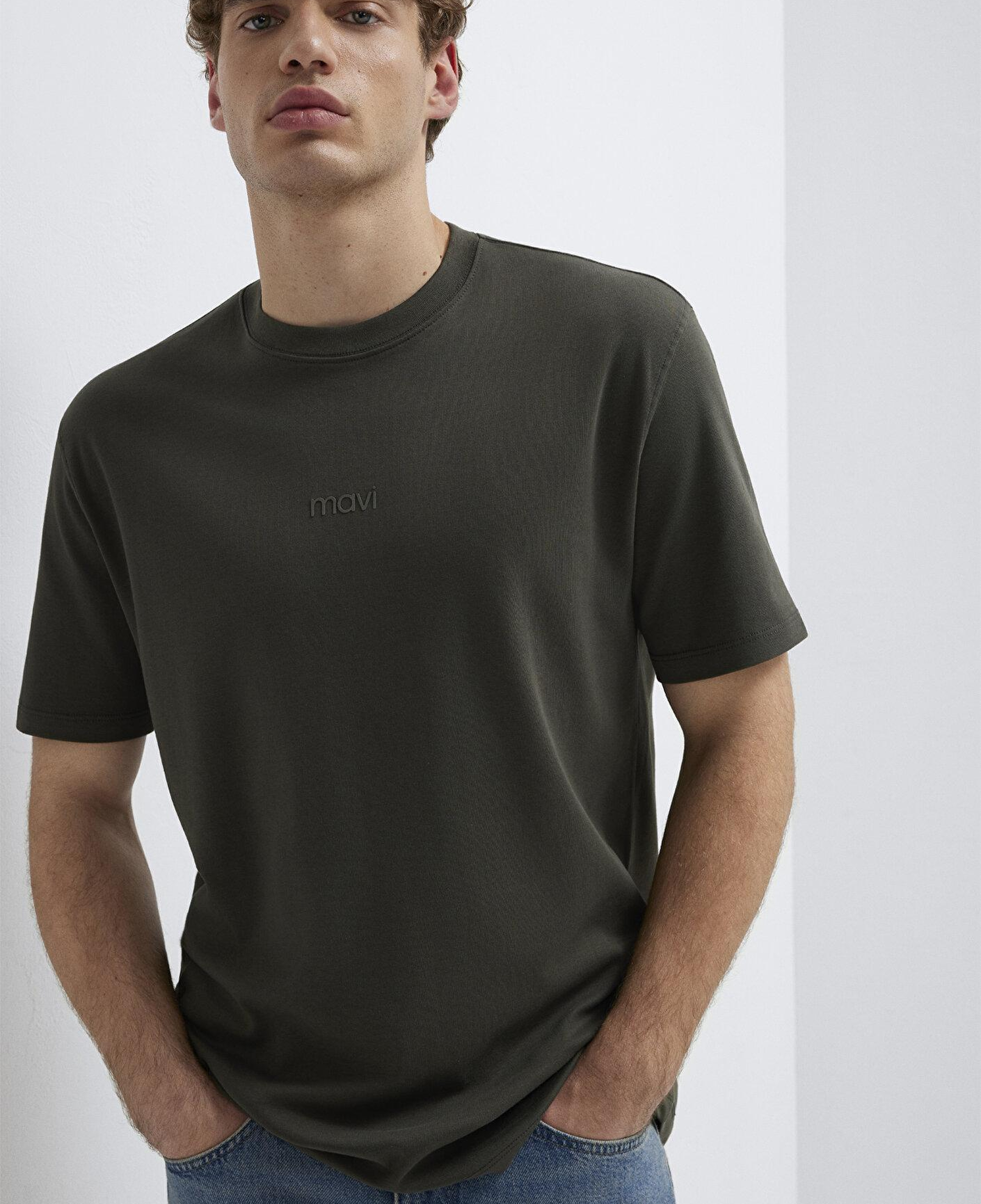 Mavi Mavi Logo Haki Basic İnterlok Tişört Loose Fit / Bol Rahat Kesim 0613102-71553