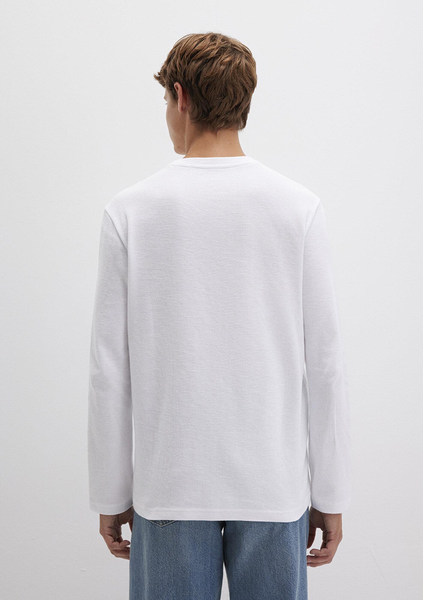 Mavi Uzun Kollu Beyaz Basic Tişört Slim Fit / Dar Kesim 065755-620