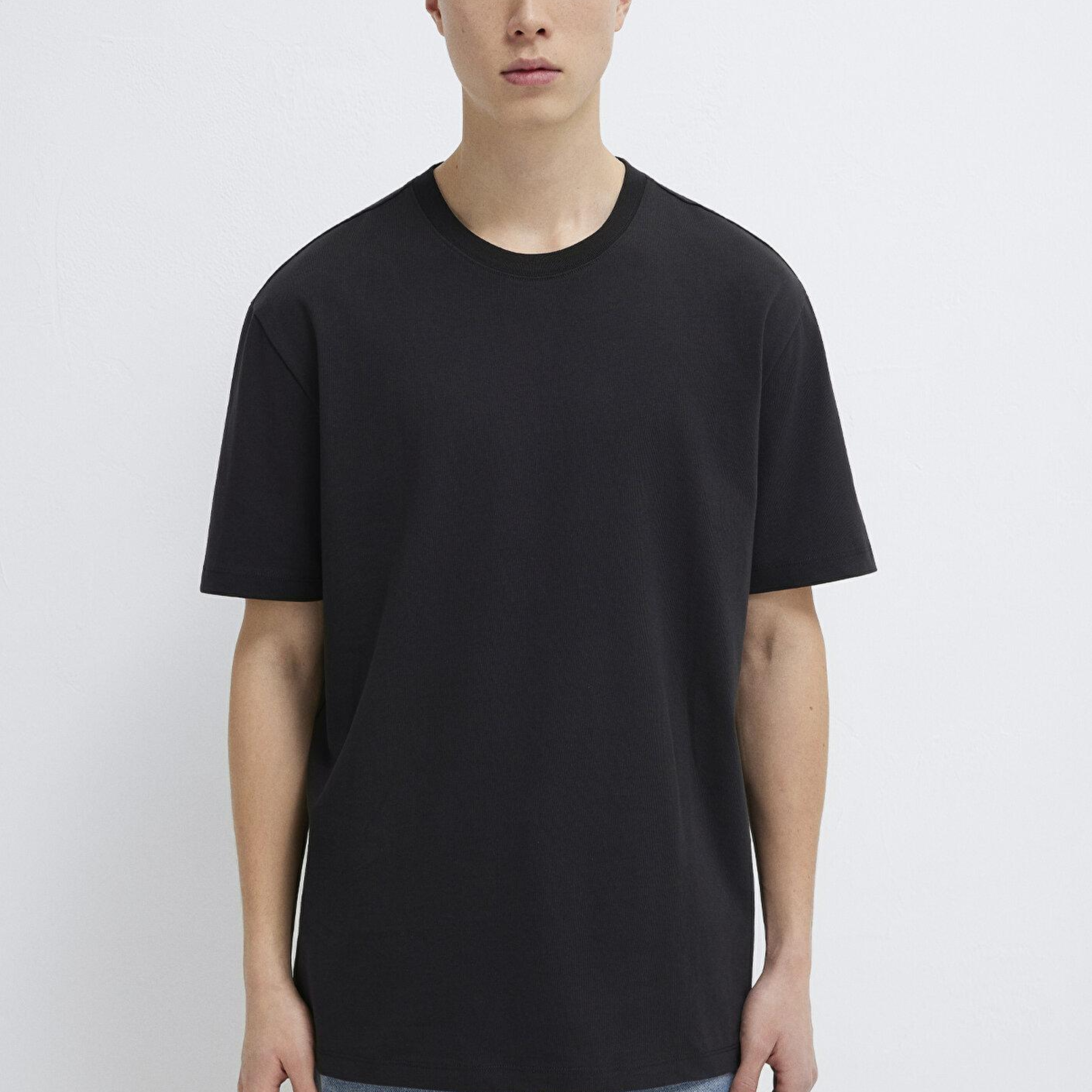 Mavi Siyah Basic Tişört Loose Fit / Bol Rahat Kesim 066249-900