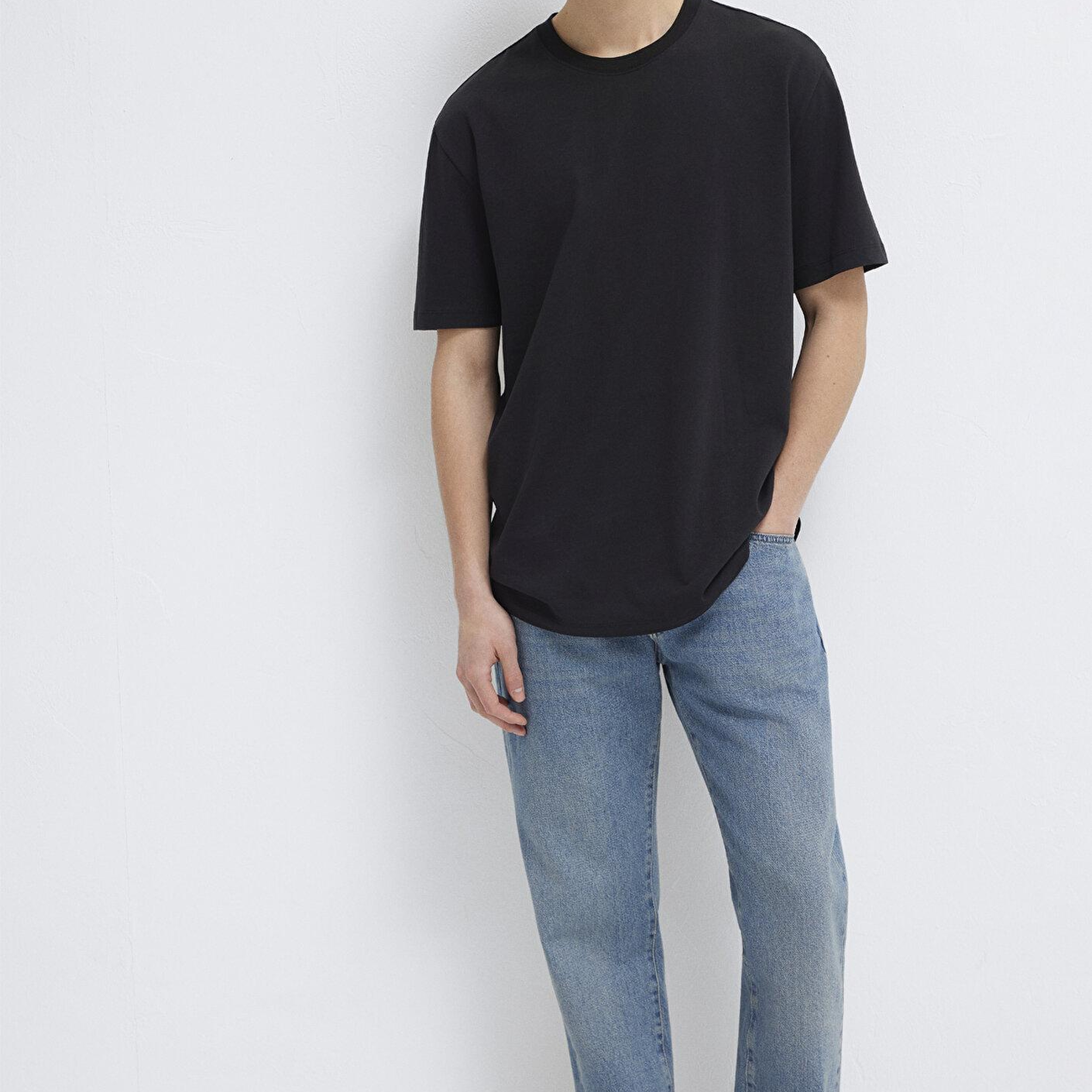Mavi Siyah Basic Tişört Loose Fit / Bol Rahat Kesim 066249-900