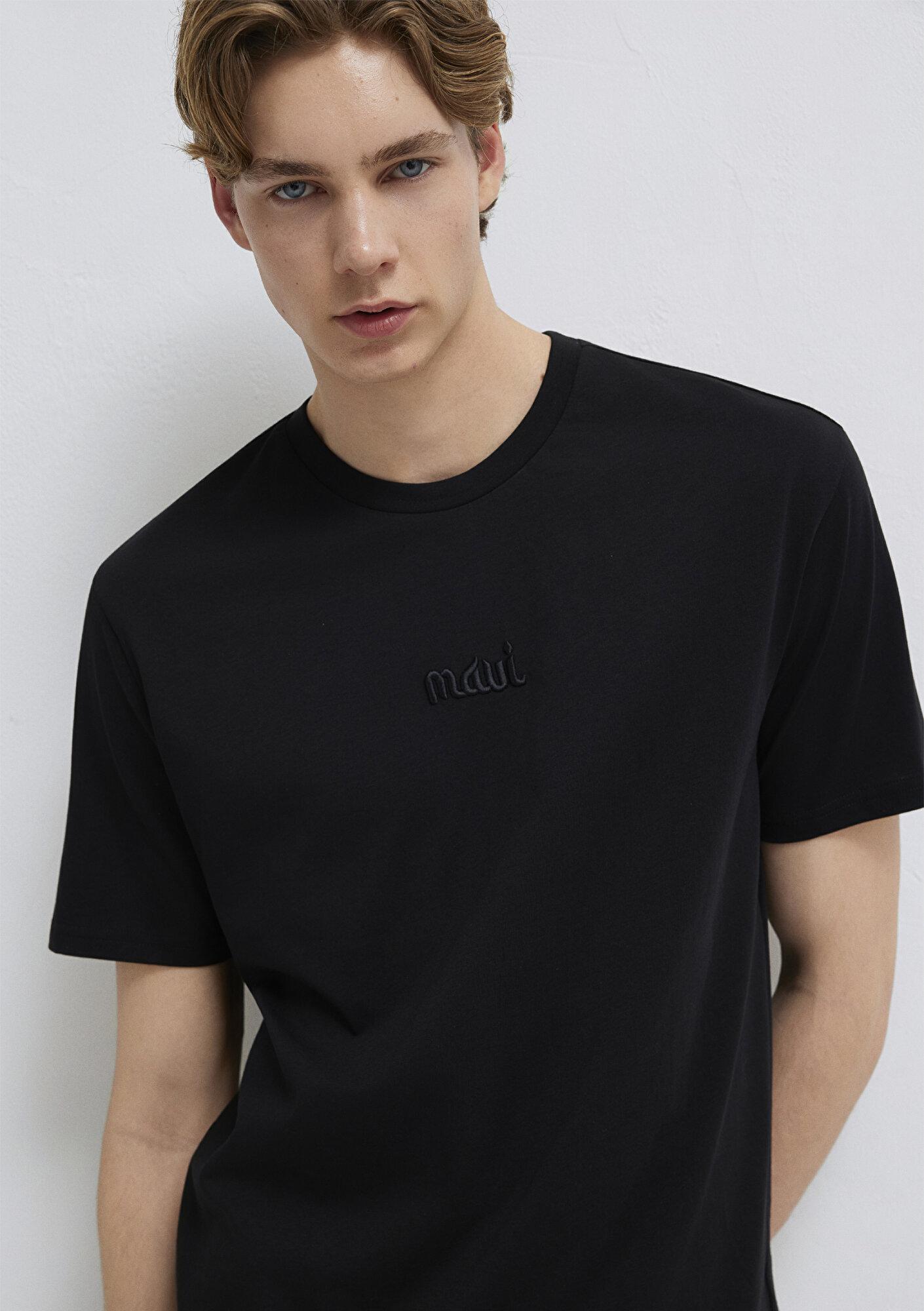 Mavi Mavi Nakışlı Siyah Basic Tişört Loose Fit / Bol Rahat Kesim 0610100-900