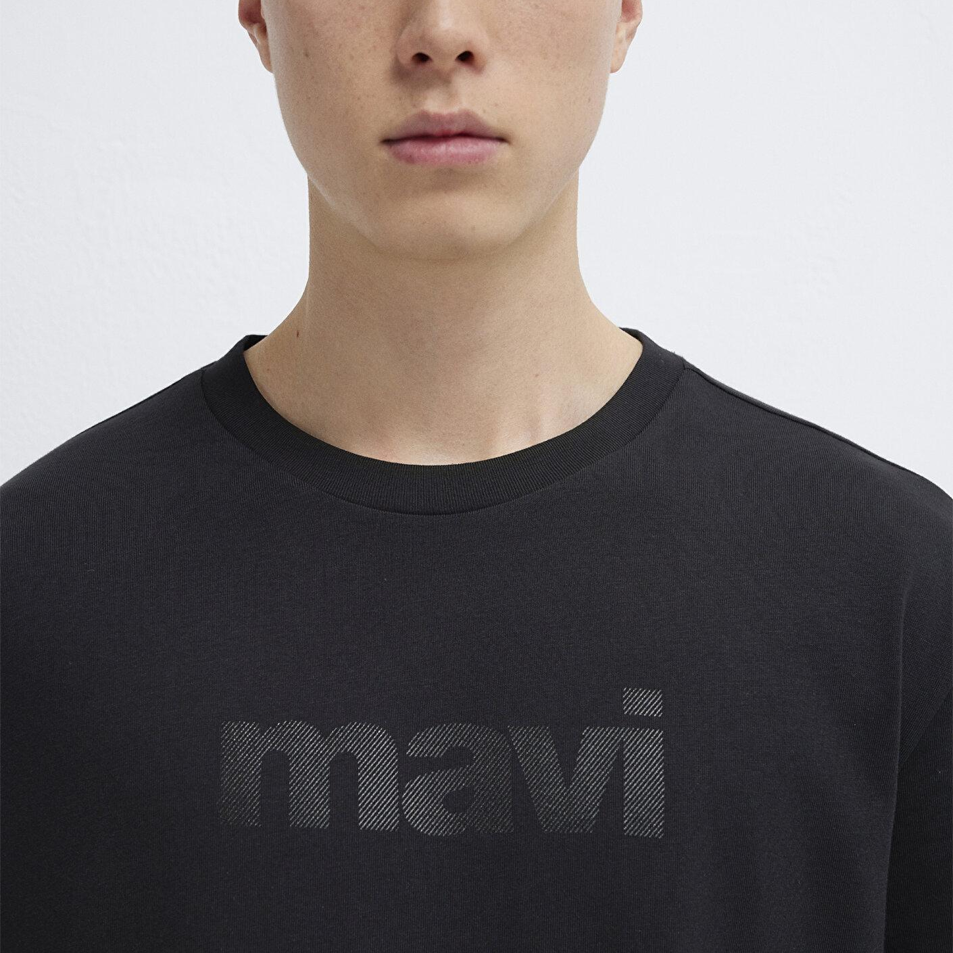 Mavi Mavi Logo Baskılı Siyah Tişört Loose Fit / Bol Rahat Kesim 0611807-900