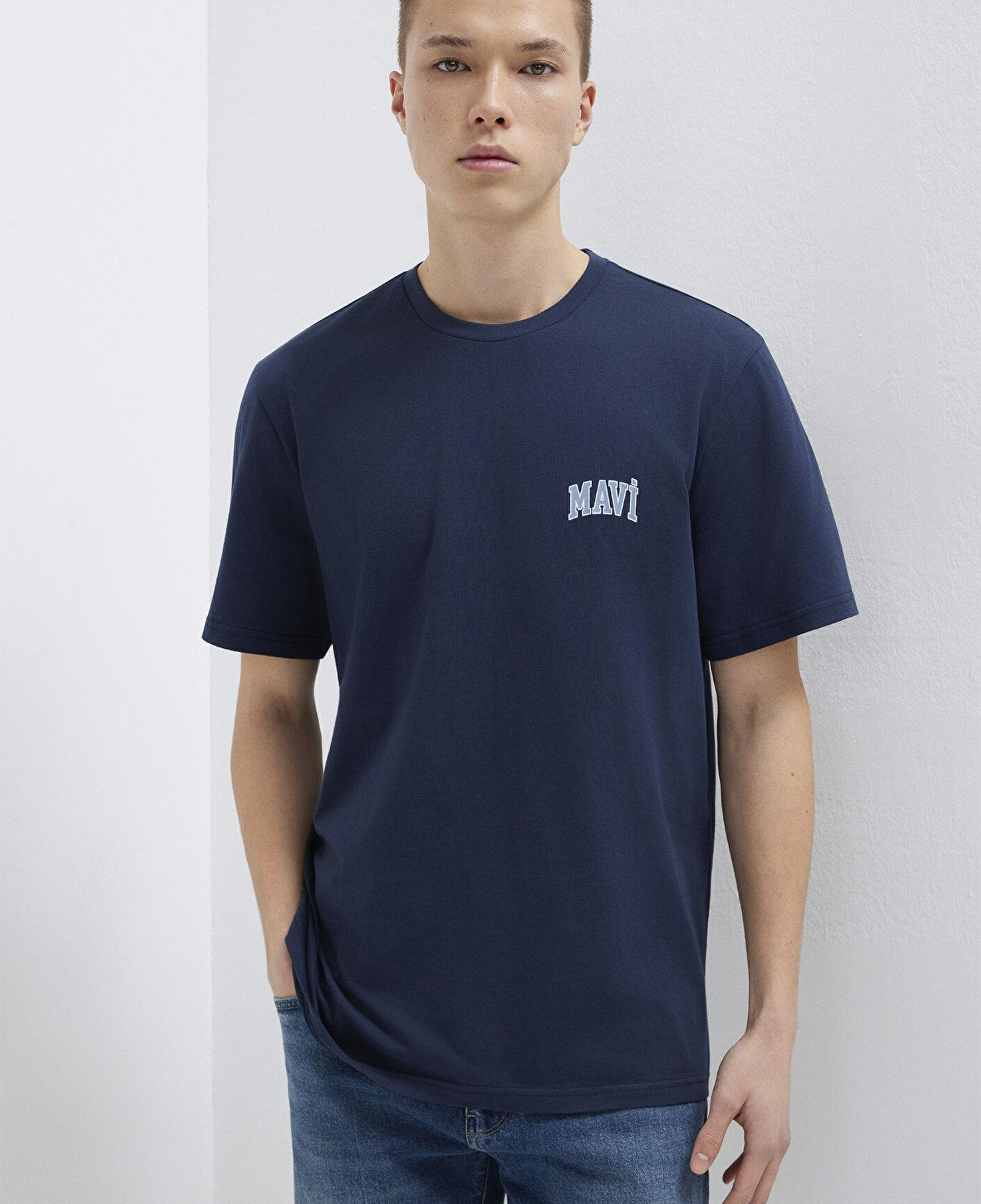 Mavi Mavi Logo Baskılı Lacivert Tişört Regular Fit / Normal Kesim 0611714-70497