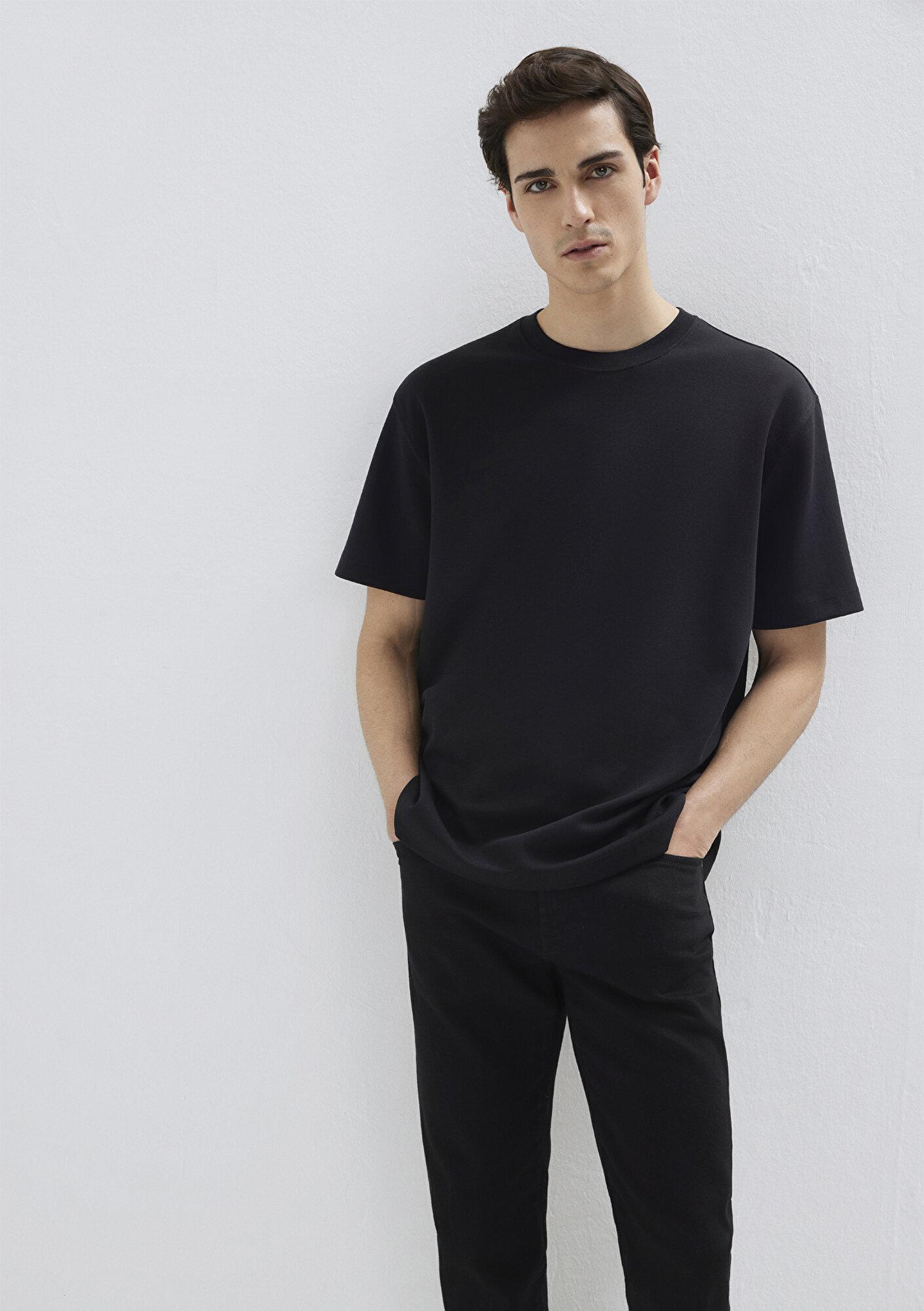 Mavi Mavi Black Siyah Basic Tişört Loose Fit / Bol Rahat Kesim 0612731-900