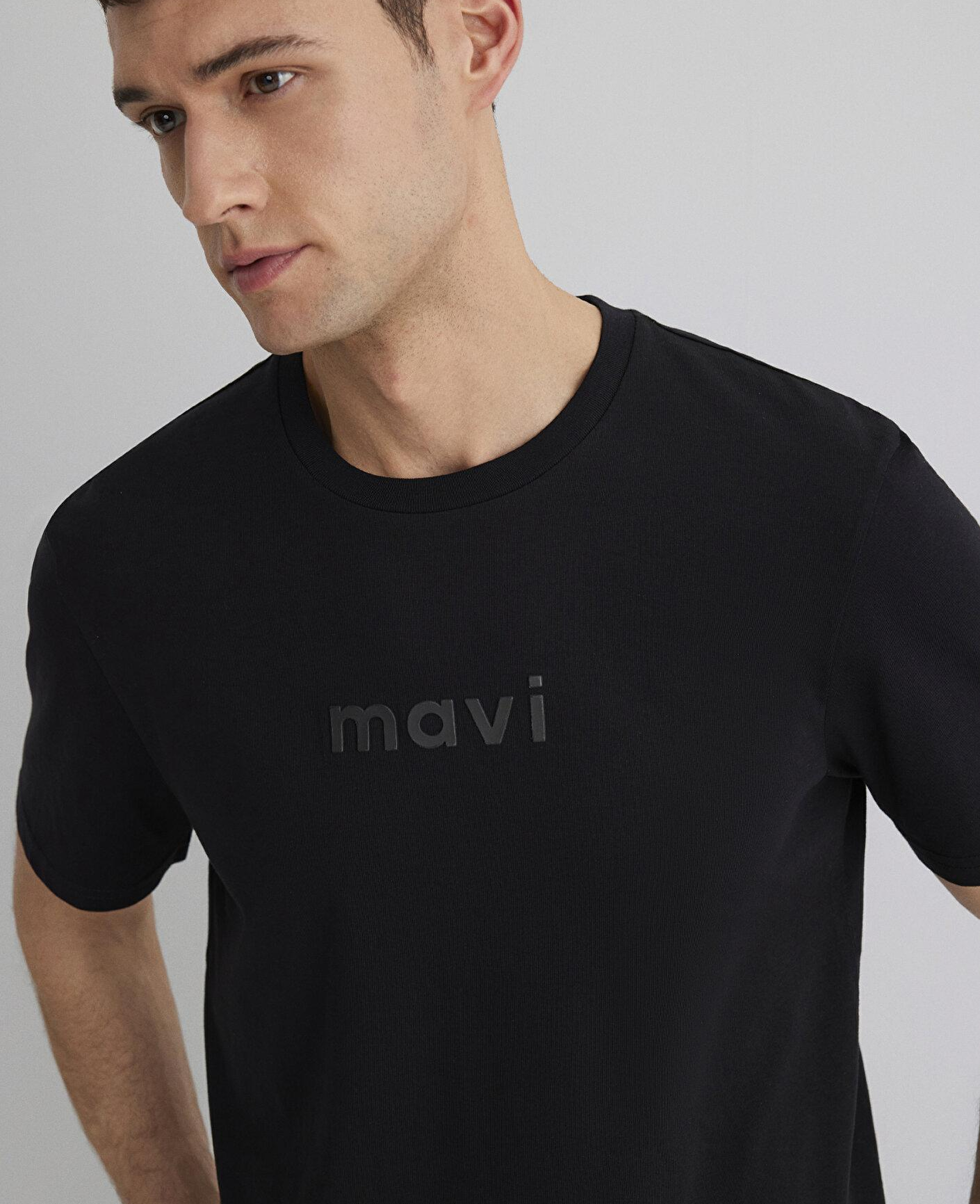 Mavi Mavi Logo Baskılı Siyah Tişört Regular Fit / Normal Kesim 0612732-900
