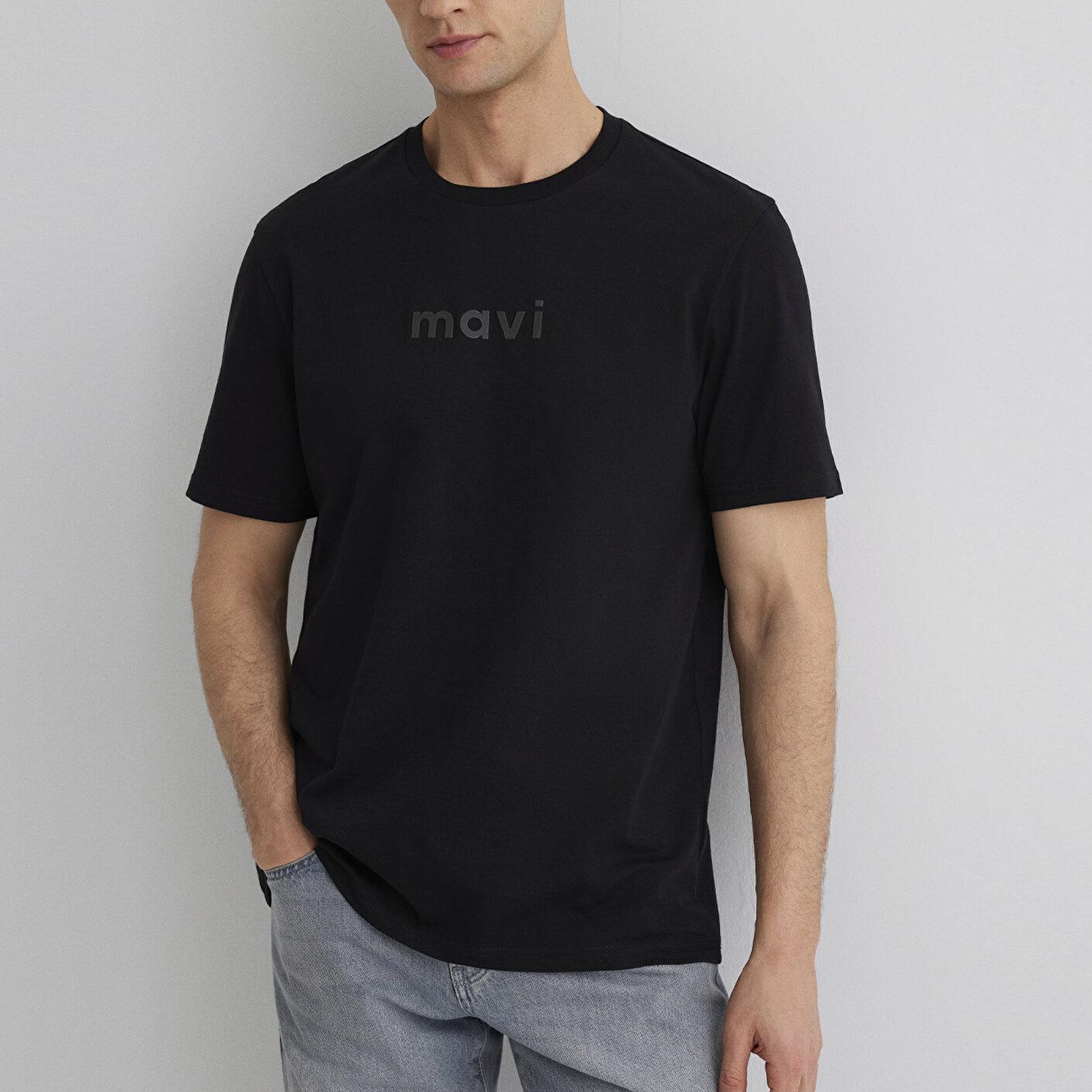 Mavi Mavi Logo Baskılı Siyah Tişört Regular Fit / Normal Kesim 0612732-900