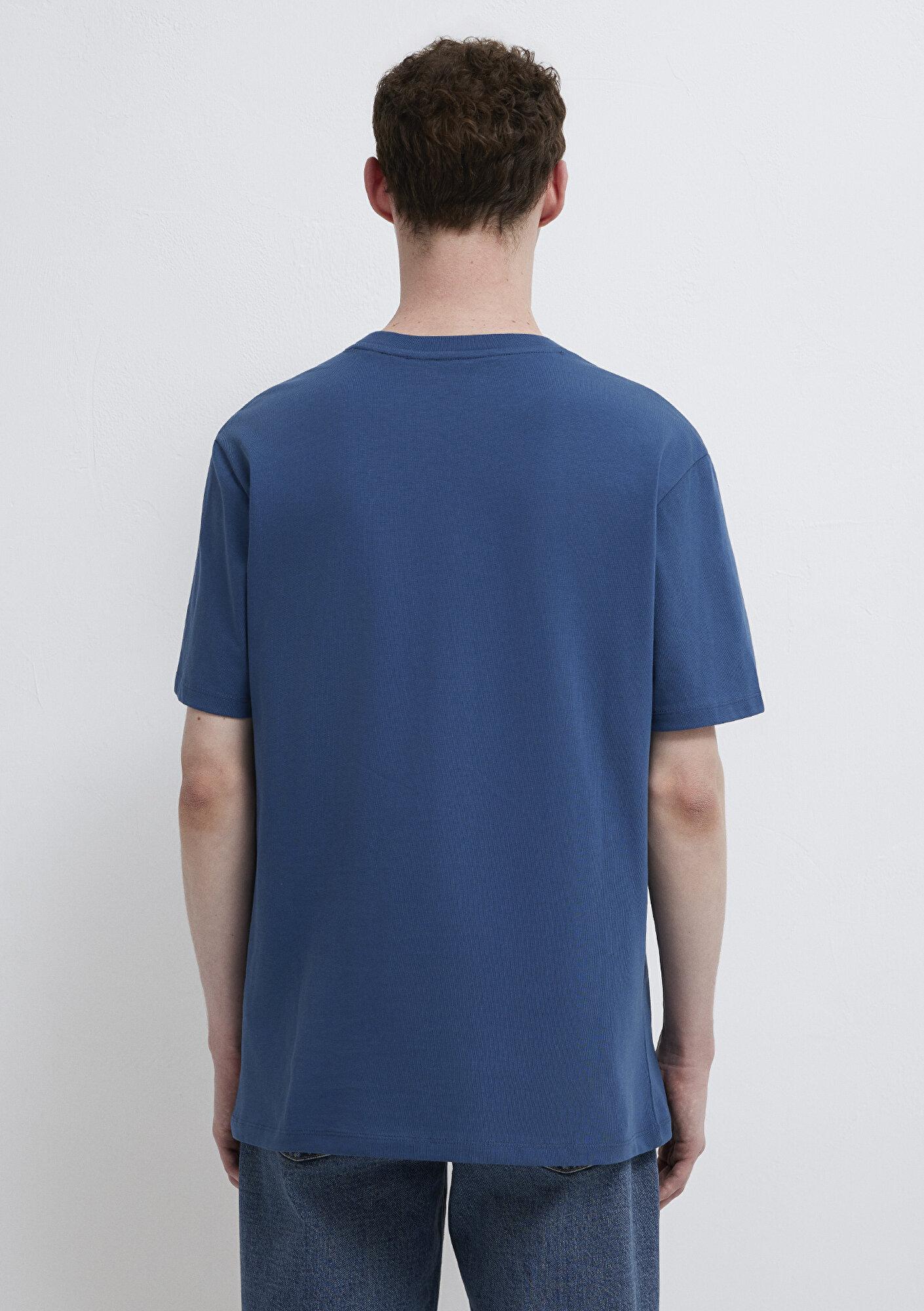 Mavi Etiket Detaylı Mavi Basic Tişört Loose Fit / Bol Rahat Kesim 0611824-90609