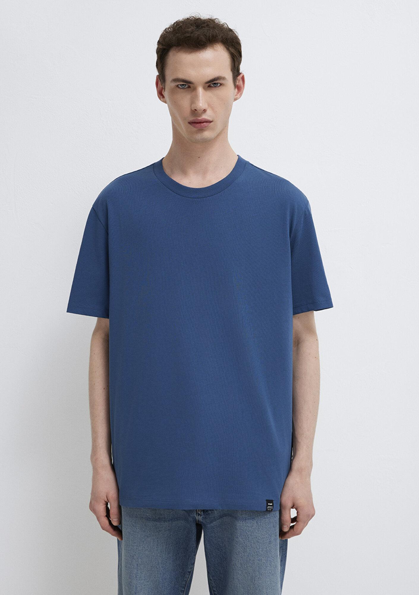 Mavi Etiket Detaylı Mavi Basic Tişört Loose Fit / Bol Rahat Kesim 0611824-90609