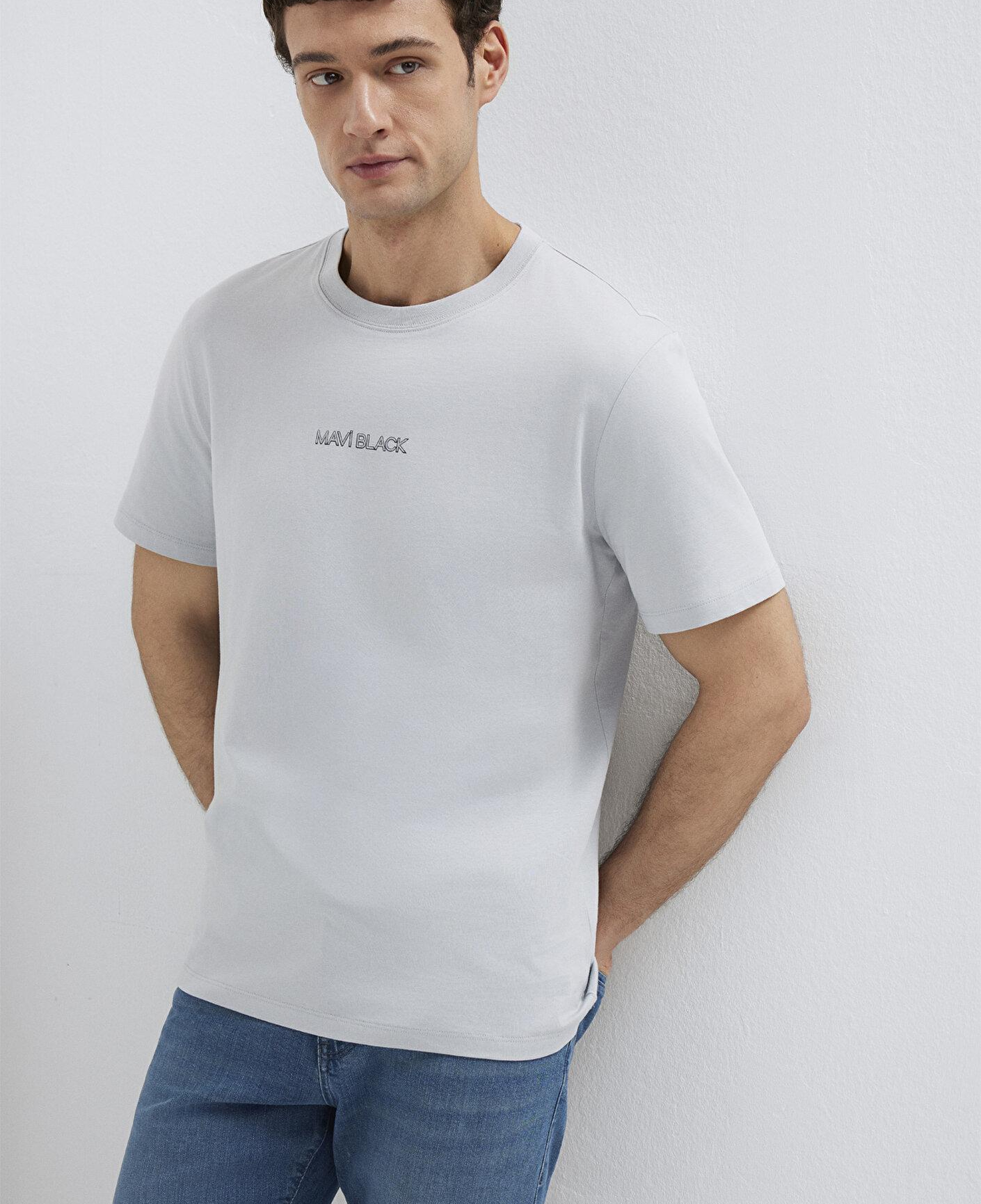 Mavi Mavi Black Açık Mavi Tişört Regular Fit / Normal Kesim 0613135-70802