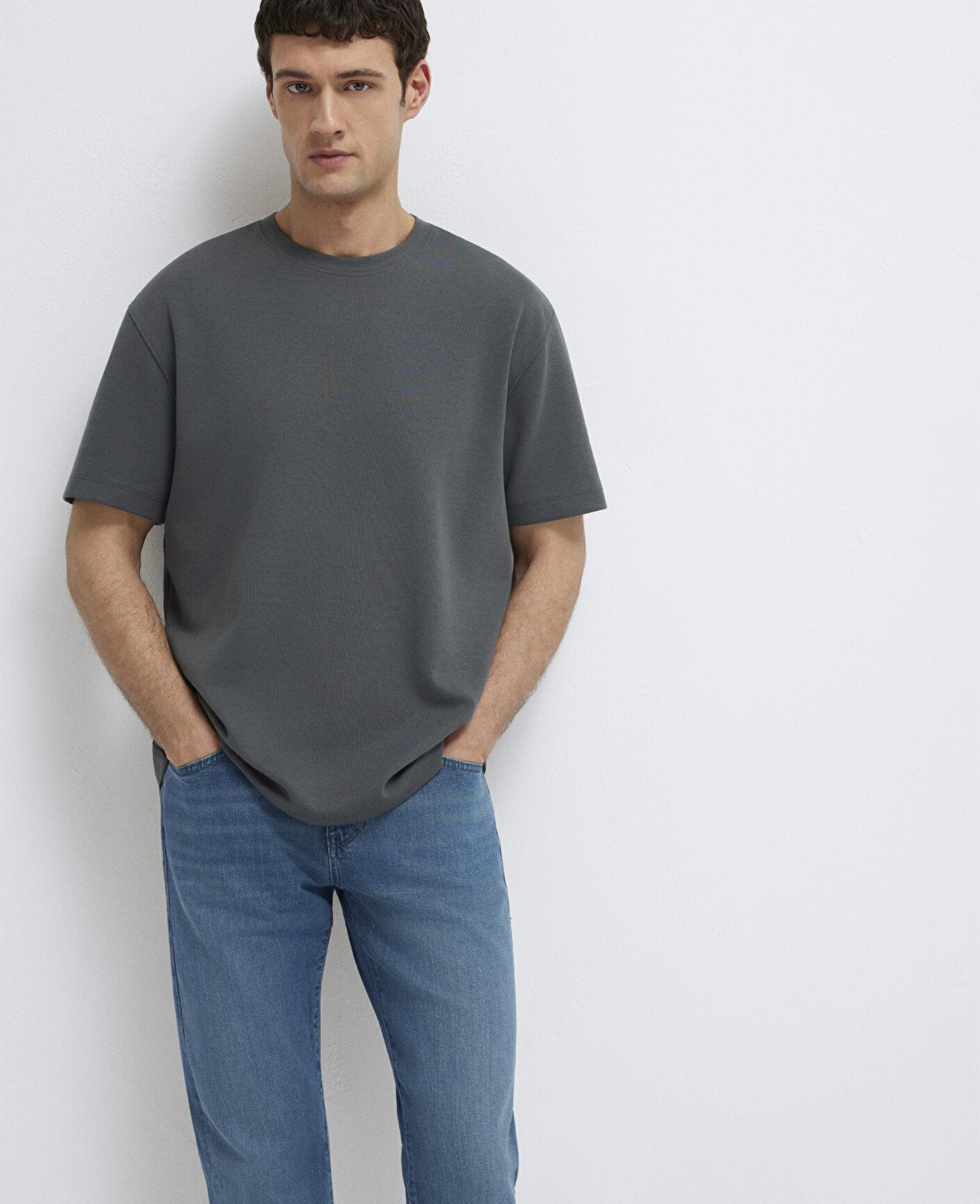 Mavi Mavi Black Antrasit Tişört Loose Fit / Bol Rahat Kesim 0612731-70088