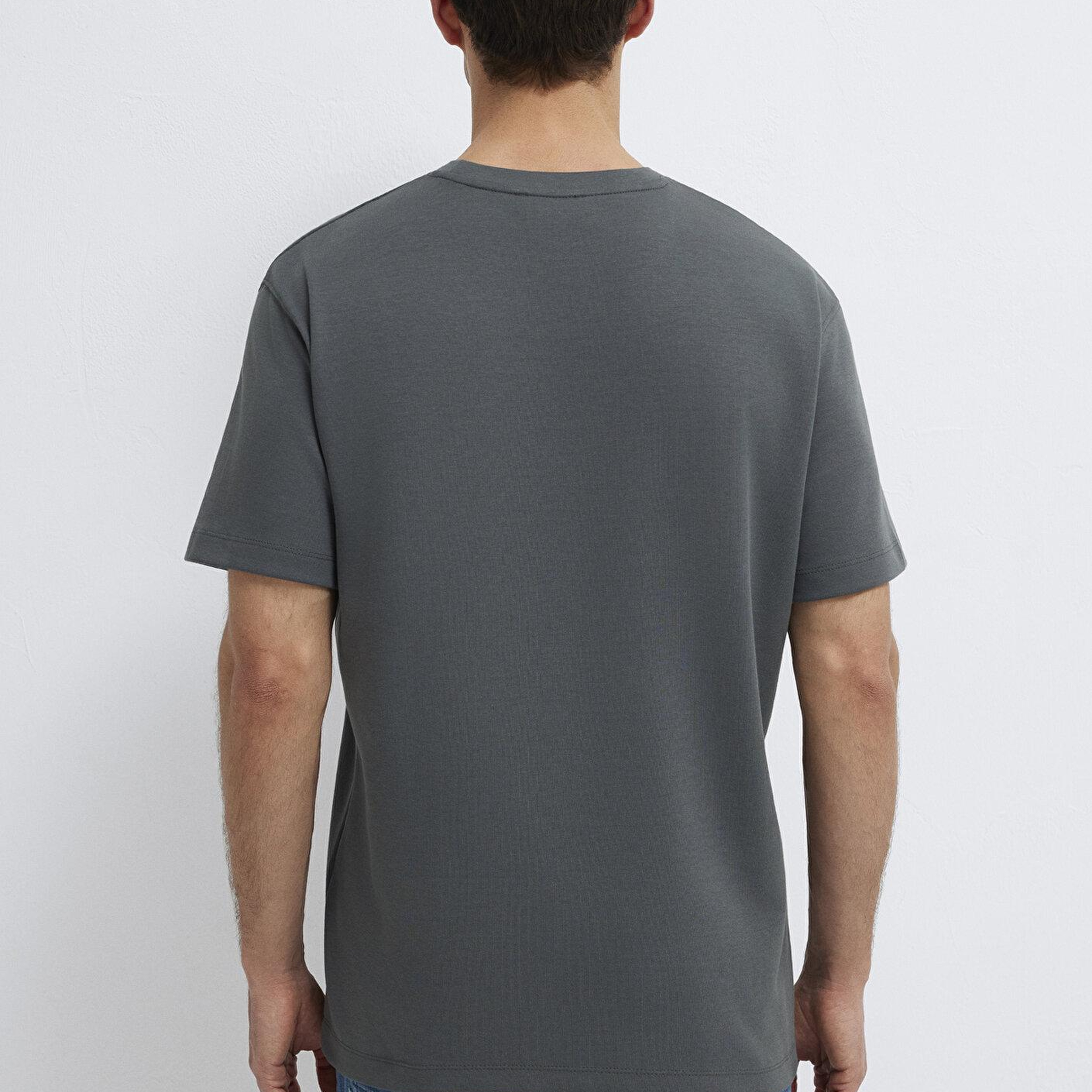Mavi Mavi Black Antrasit Tişört Loose Fit / Bol Rahat Kesim 0612731-70088