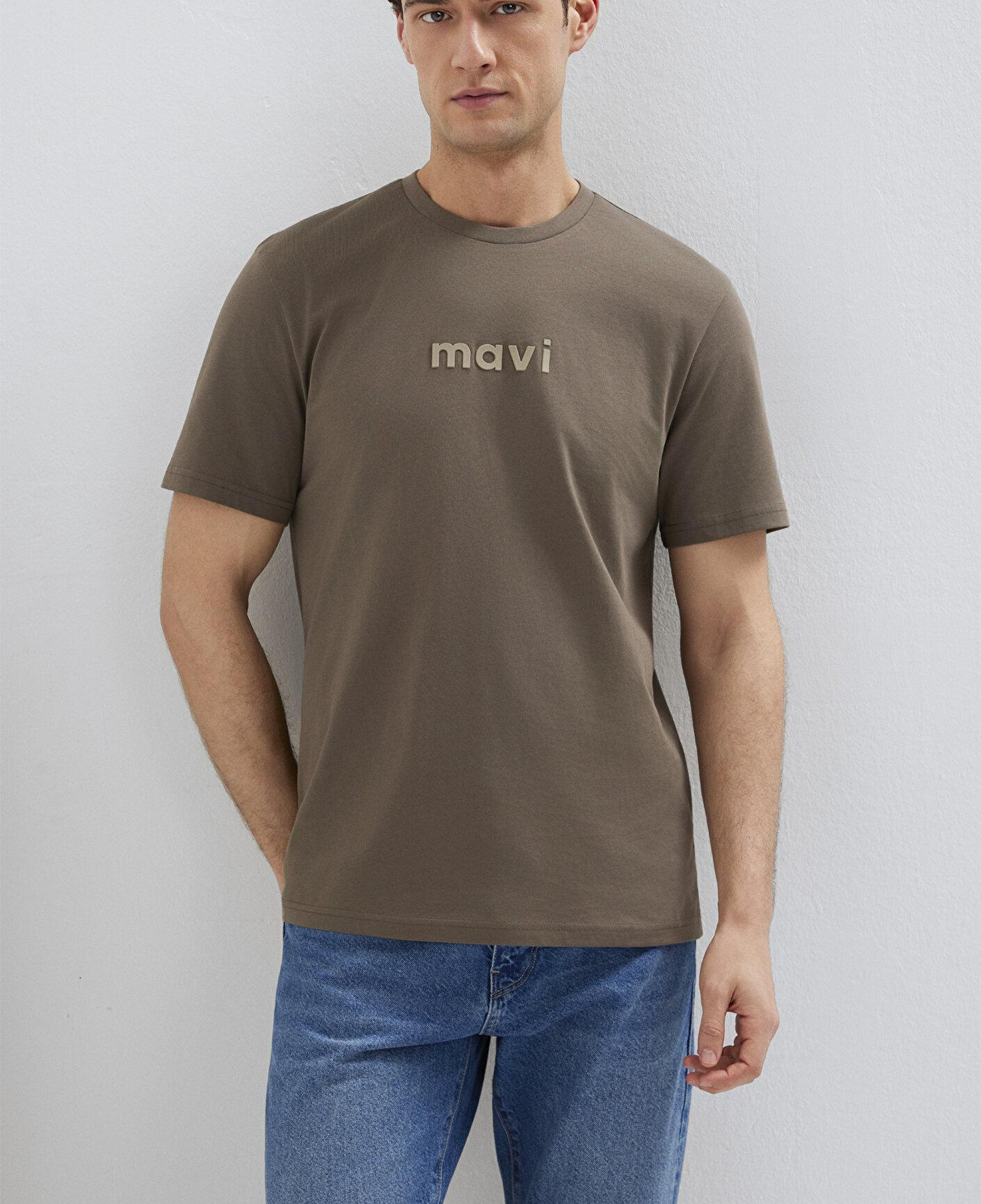 Mavi Mavi Logo Baskılı Kahverengi Tişört Regular Fit / Normal Kesim 0612732-83866