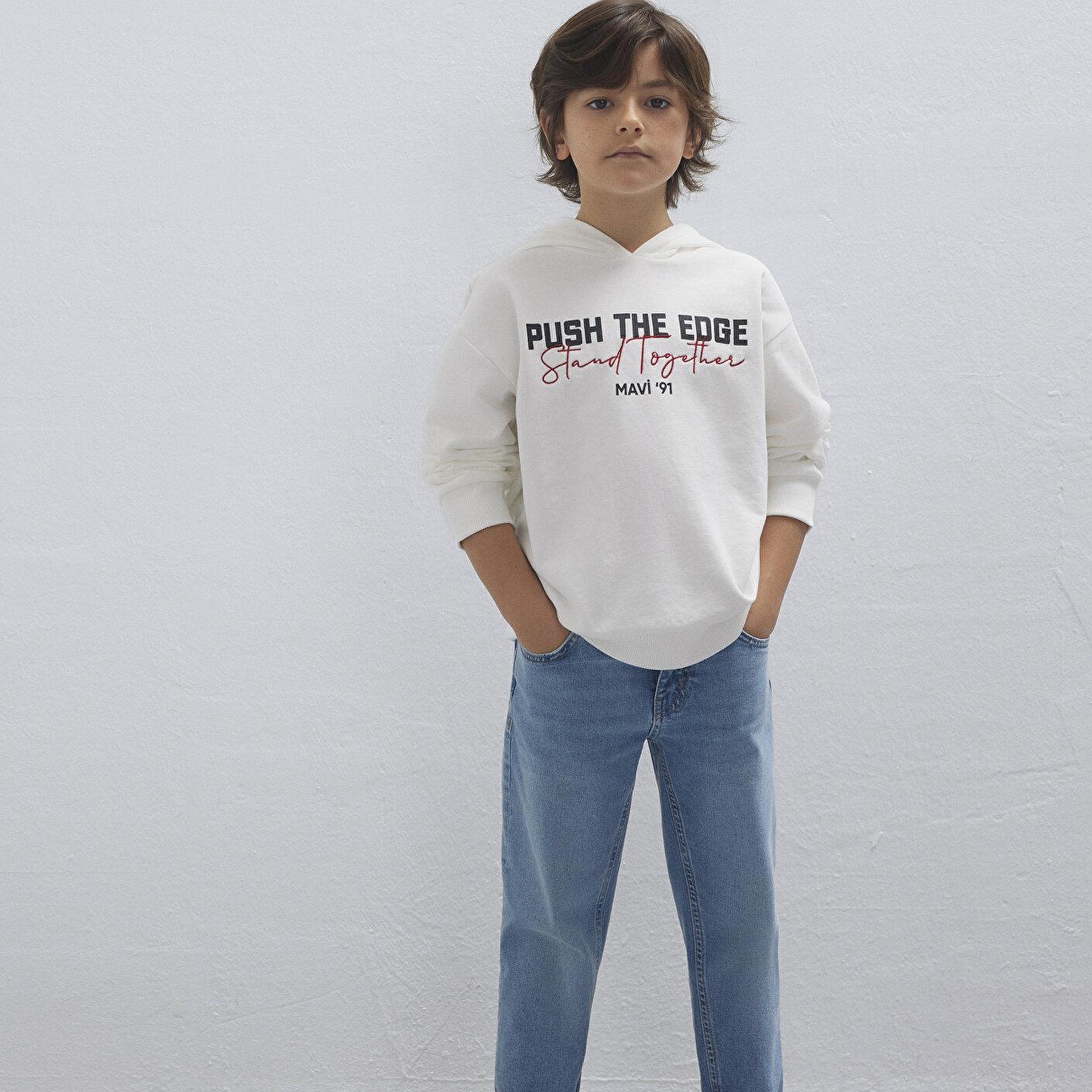 Mavi Stand Together Baskılı Kapüşonlu Ekru Sweatshirt 6S10181-70057