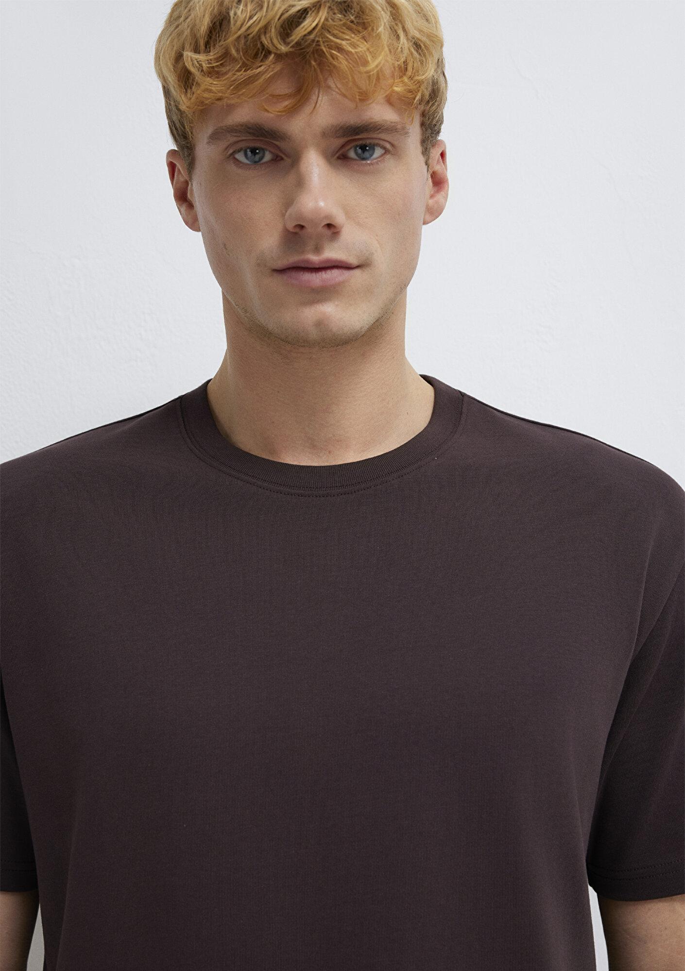 Mavi Bisiklet Yaka Kahverengi Basic Tişört Loose Fit / Bol Rahat Kesim 0611596-88083