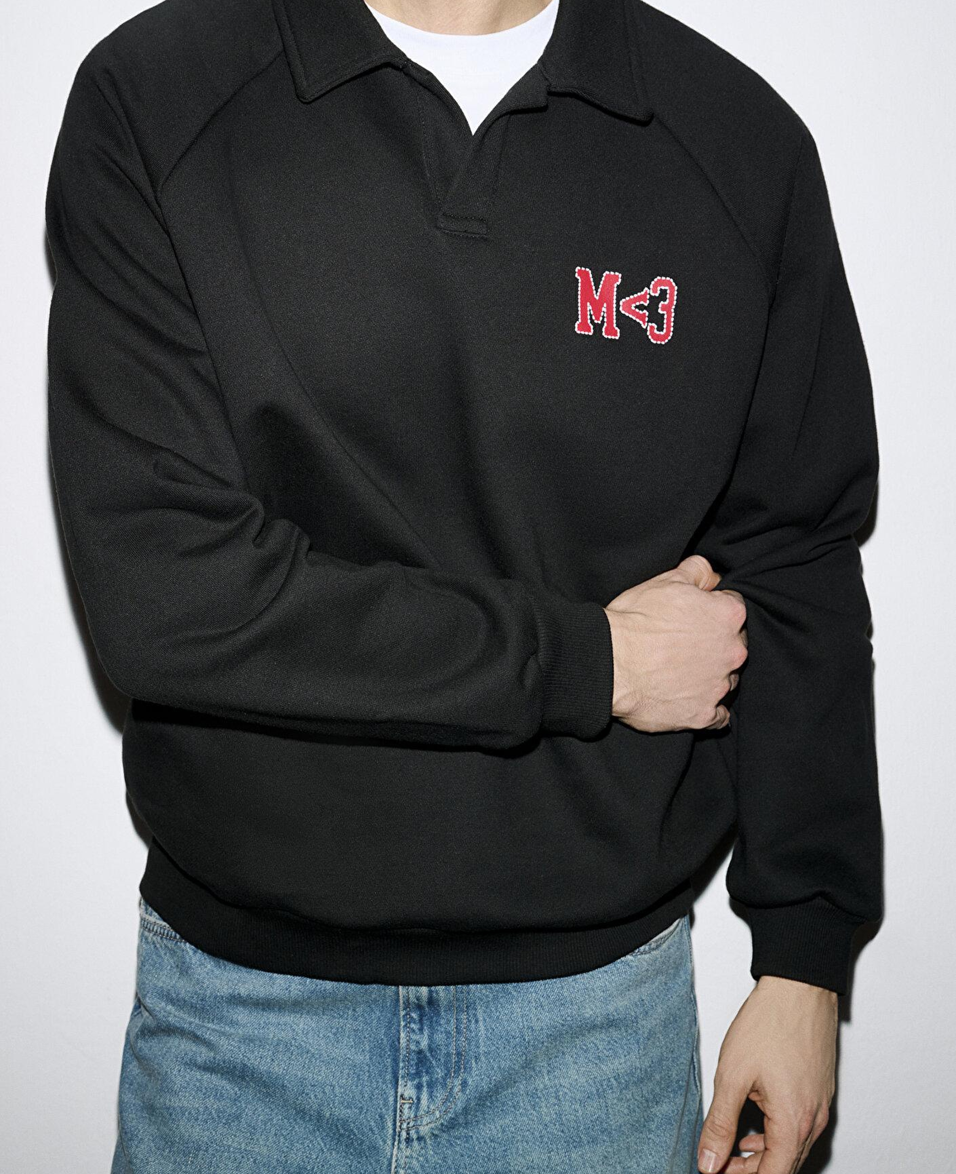 Mavi M Kalp İşlemeli Polo Yaka Siyah  Sweatshirt 0S10578-900