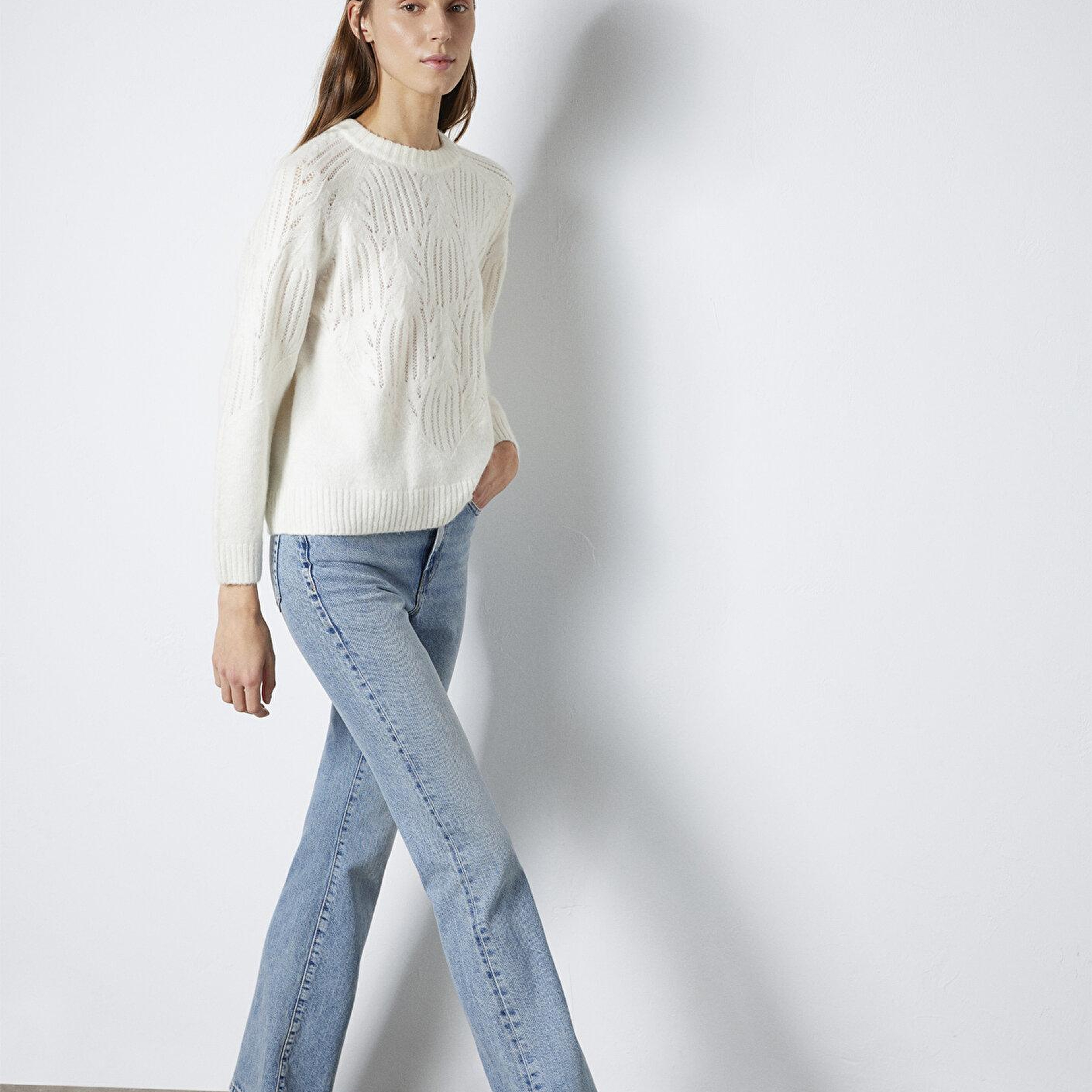 Mavi Örme Detaylı Ekru Kazak Loose Fit / Bol Rahat Kesim 1710852-70057