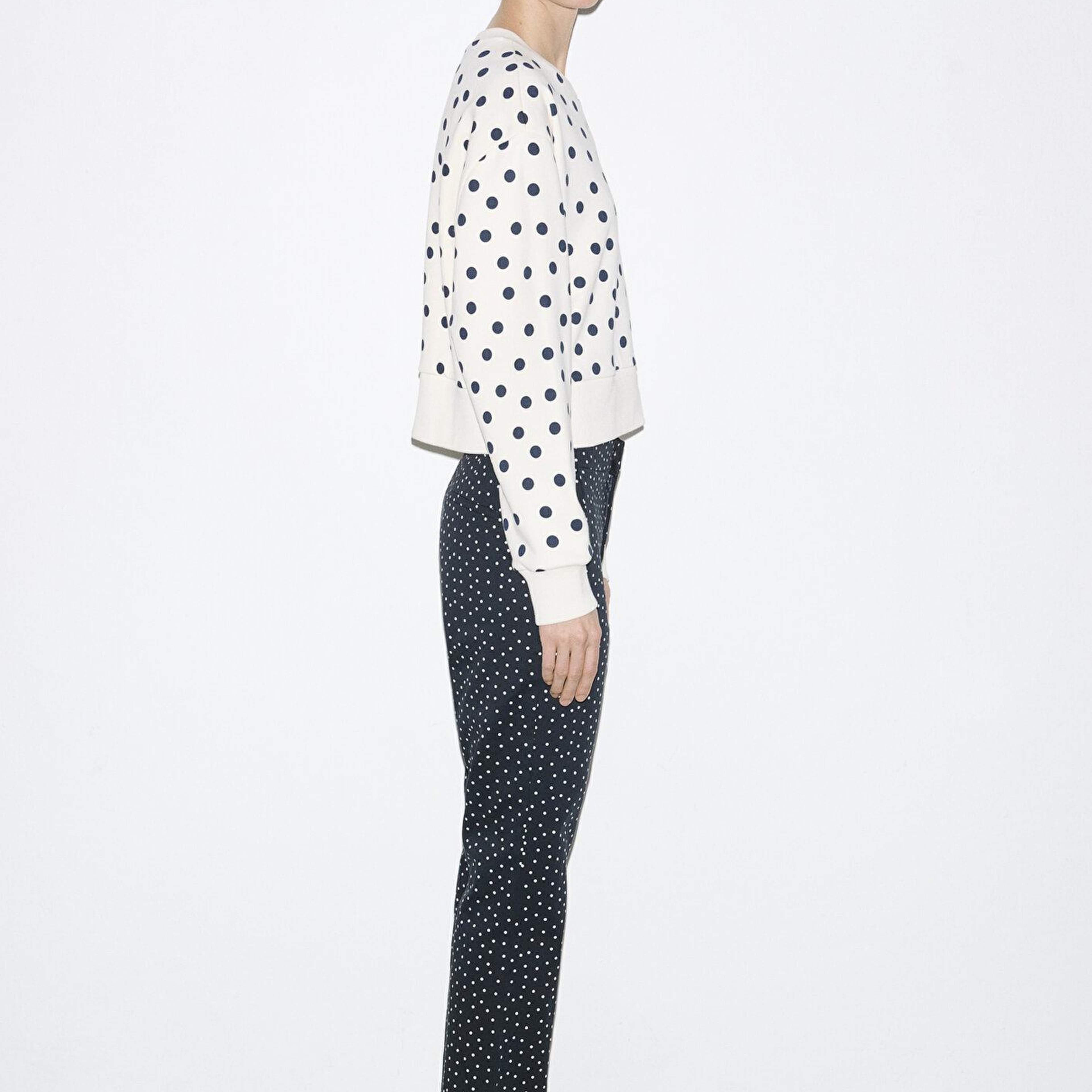 Mavi Puantiyeli Ekru Sweatshirt 1S10534-91576