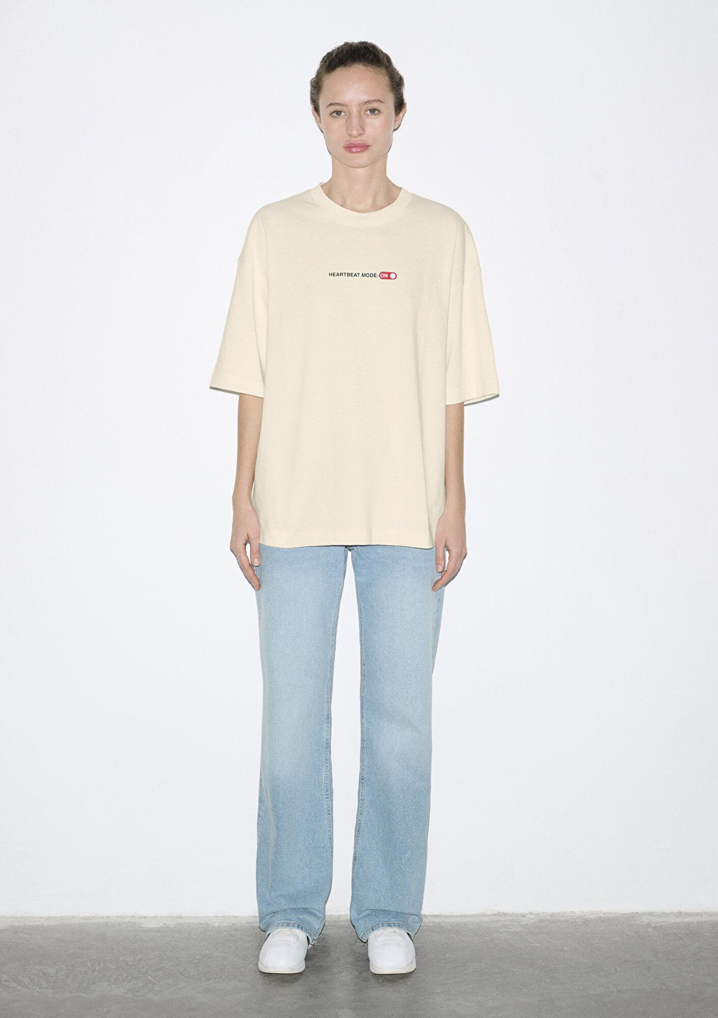 Mavi Heartbeat Mode On Baskılı Ekru Tişört Oversize / Geniş Kesim 0613254-83043