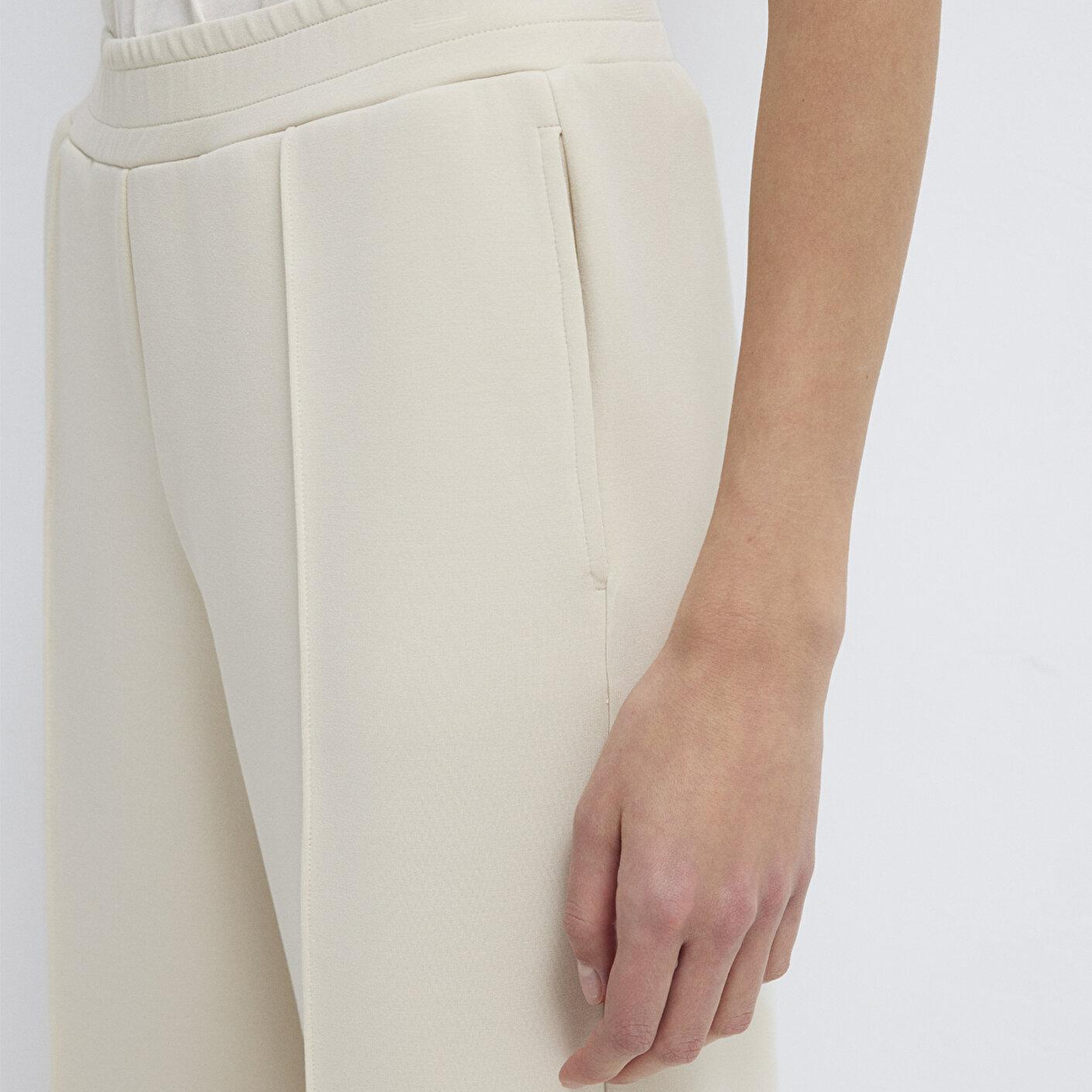 Mavi Sporty Lux Ekru (TENCEL™) Modal Karışımlı Eşofman Altı 1010634-70065