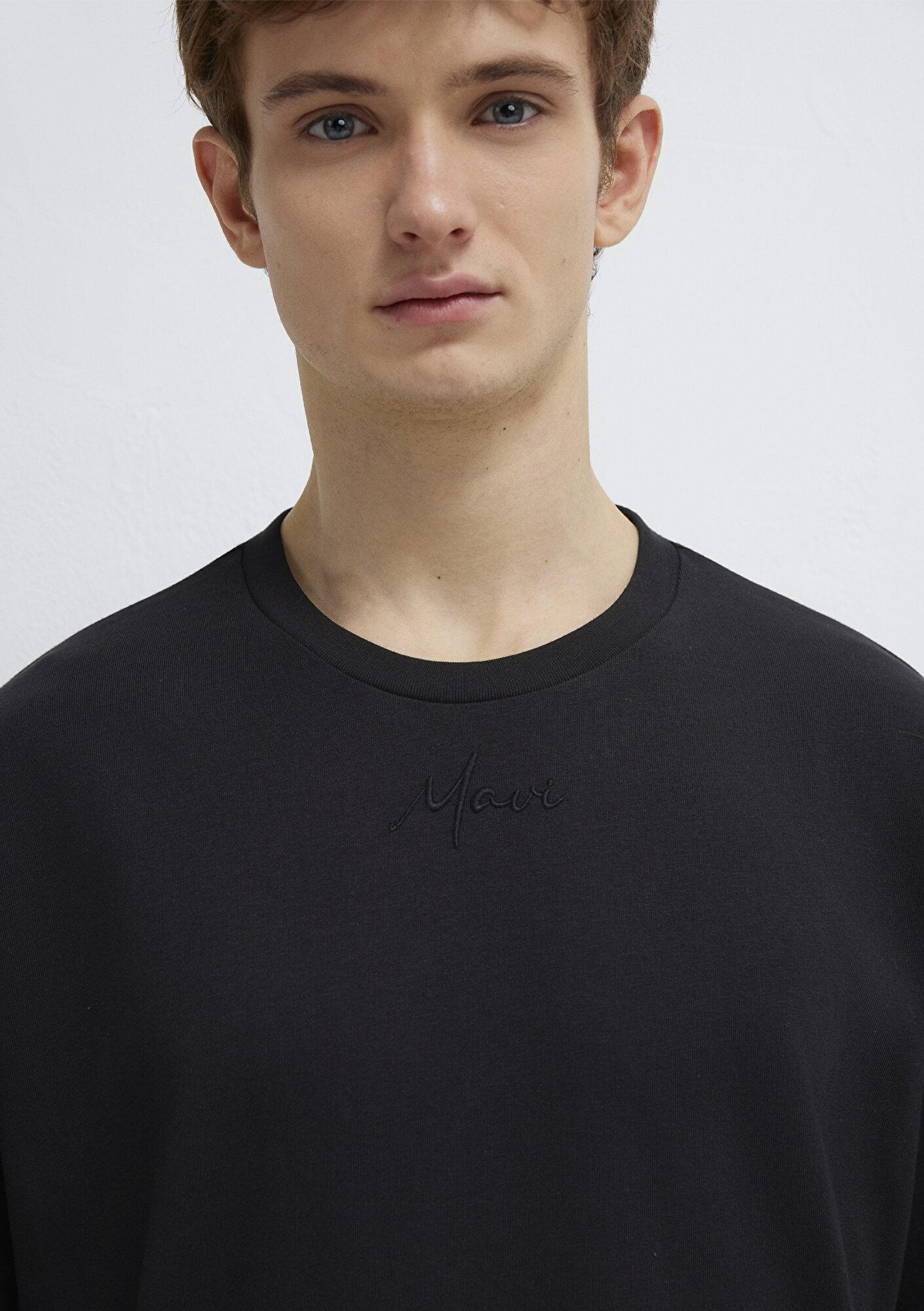 Mavi Mavi Nakışlı Siyah Tişört Relaxed Fit / Rahat Kesim 0613130-900