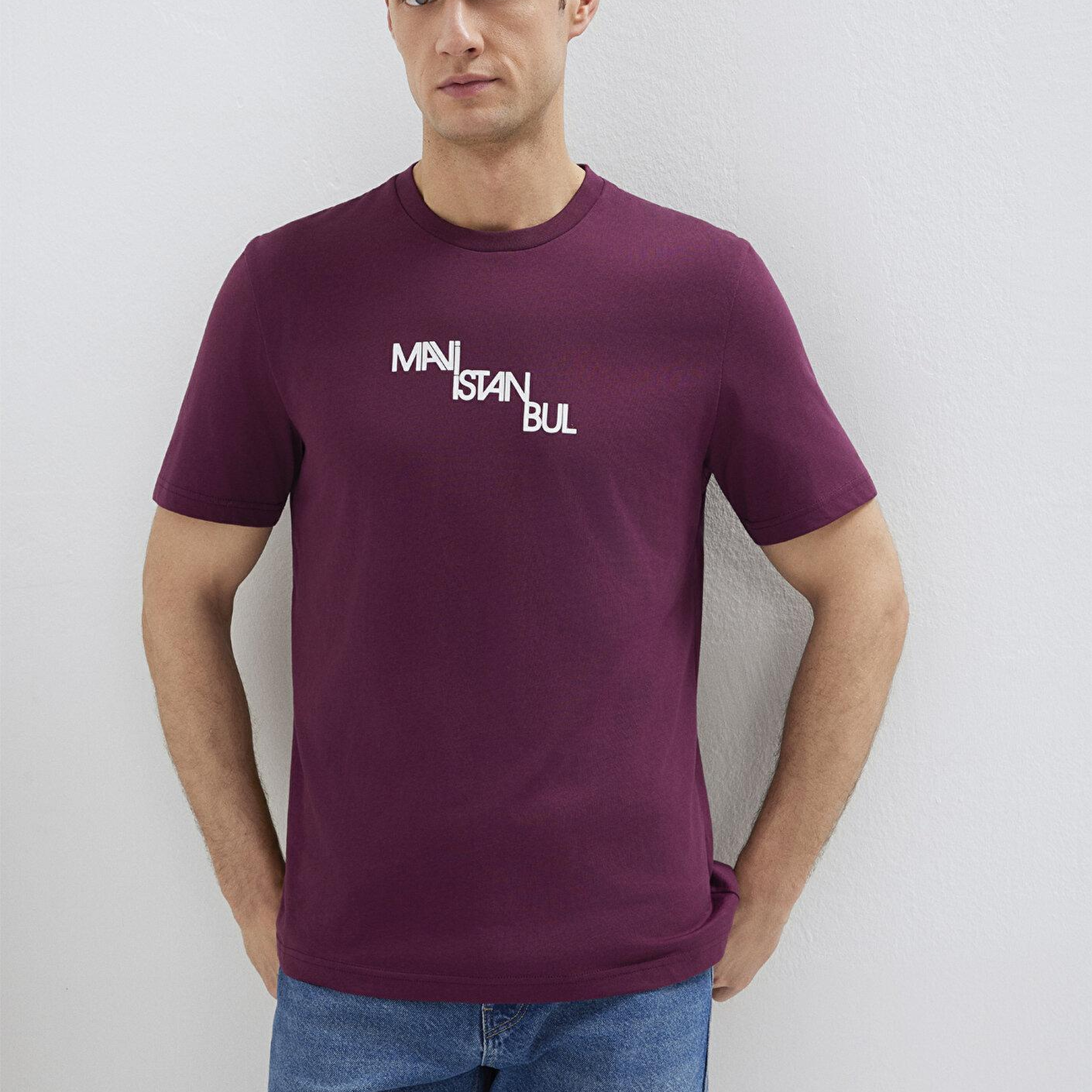 Mavi İstanbul Baskılı Mor Tişört Regular Fit / Normal Kesim 0612274-70670