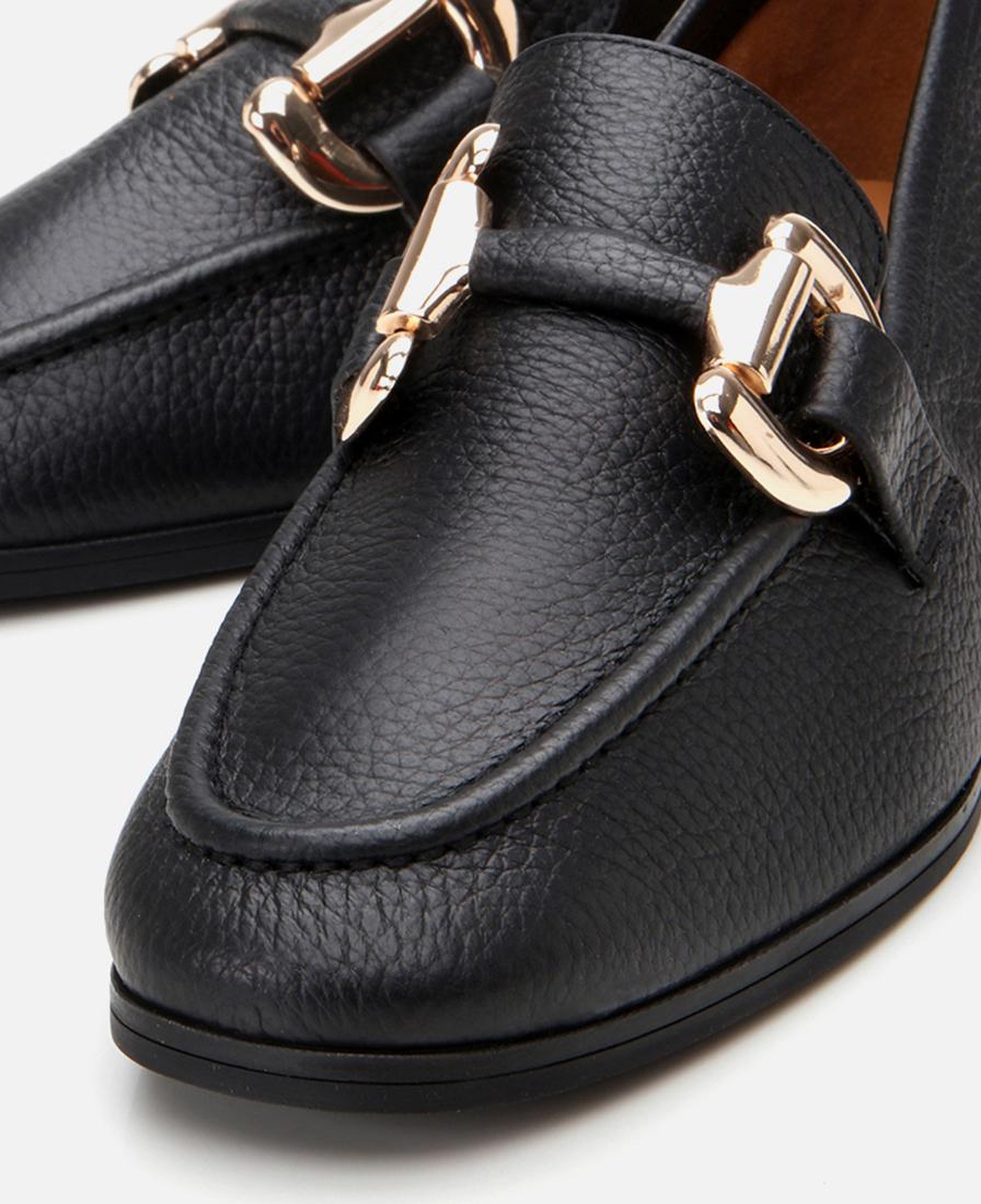 Kadın Deri Siyah Tokalı Günlük Loafer