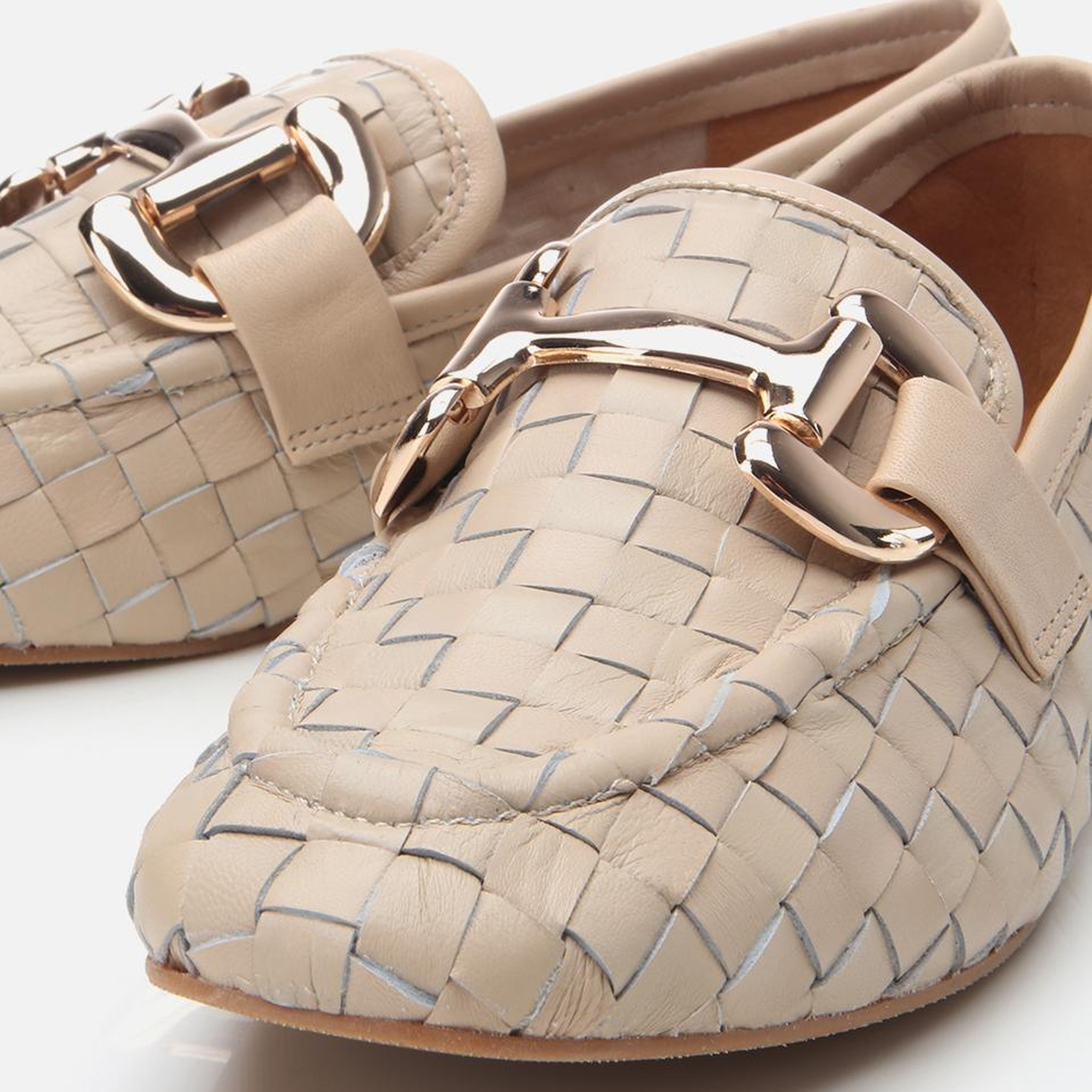Kadın Deri Bej Örgü Detaylı Tokalı Klasik Loafer