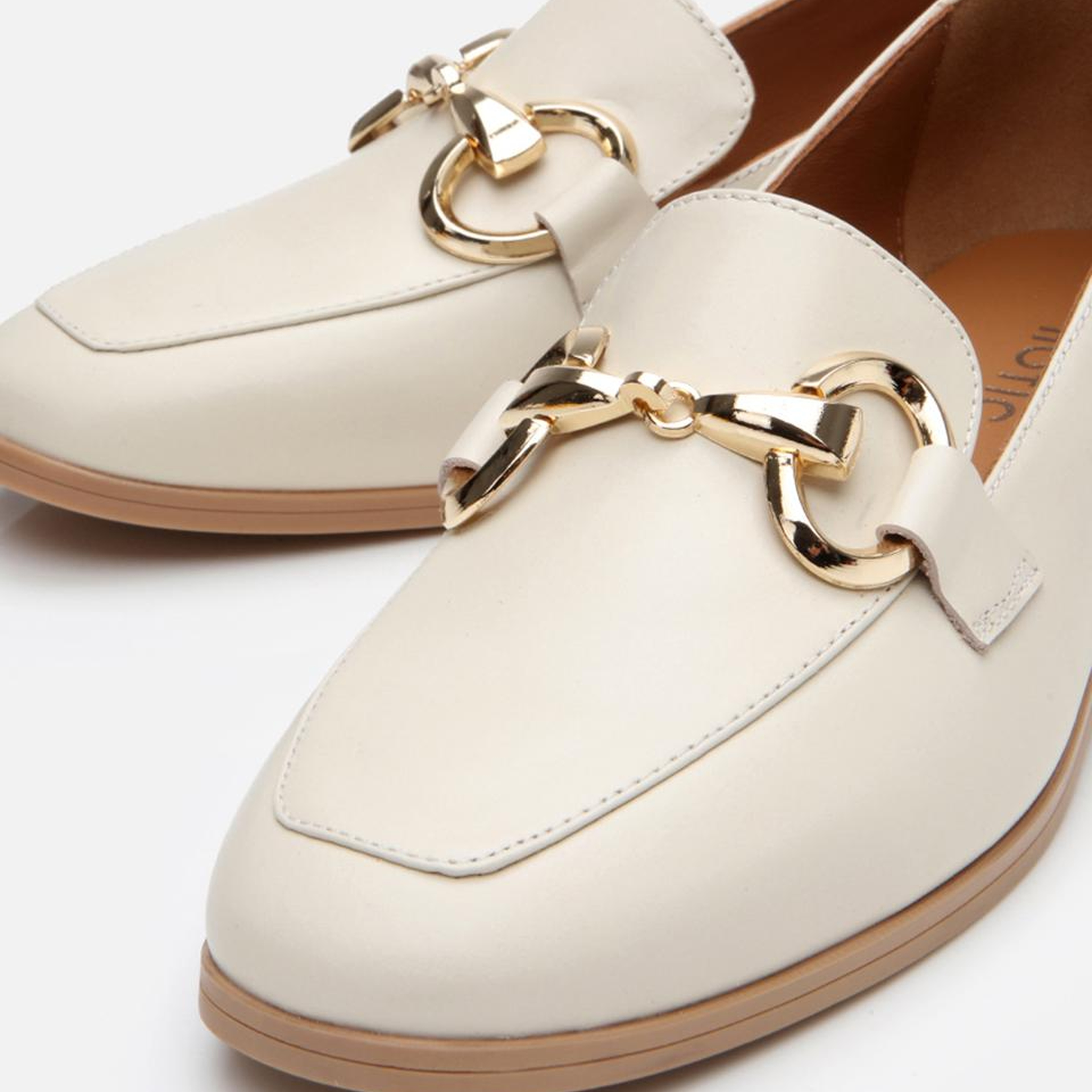 Kadın Deri Ekru Tokalı Klasik Loafer