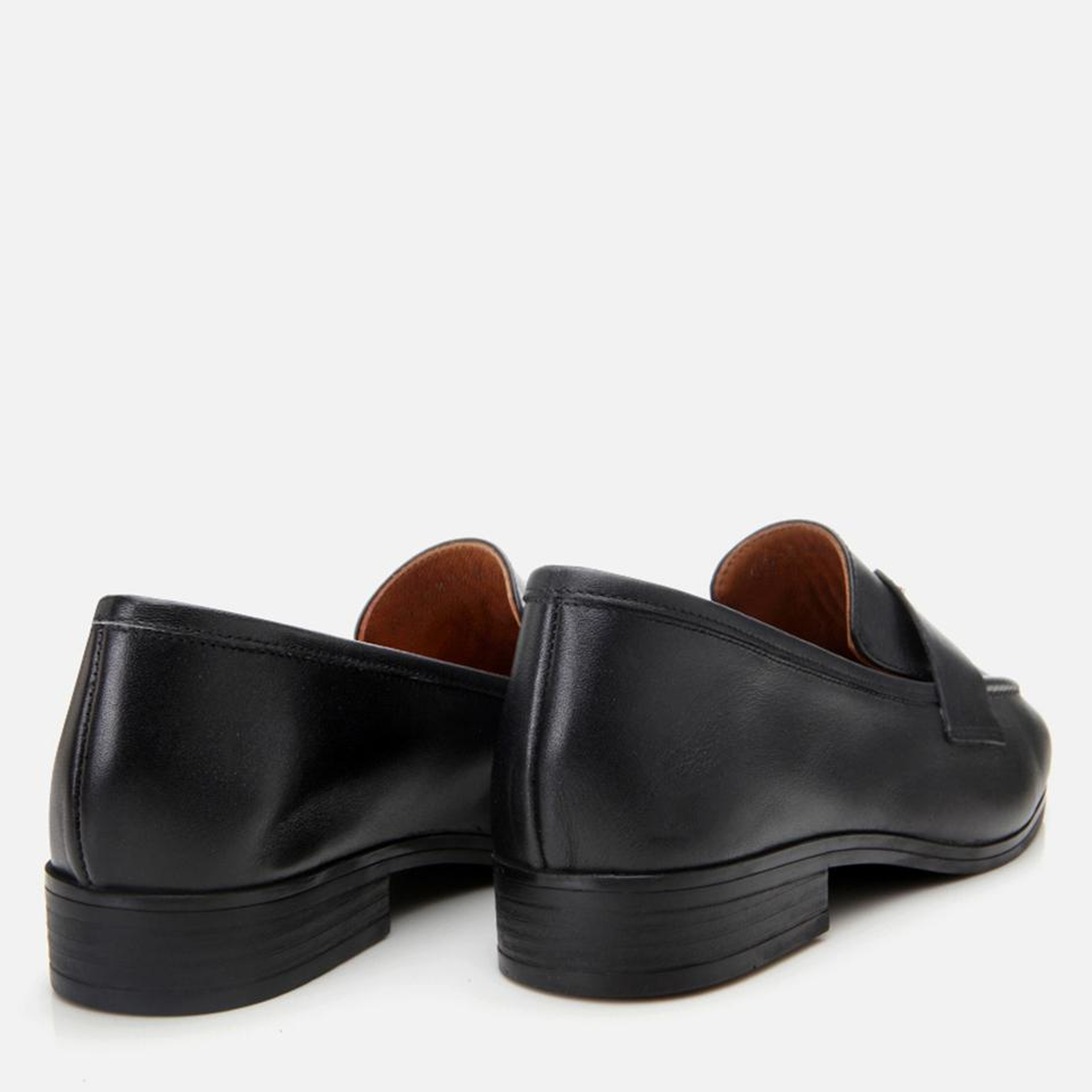 Kadın Deri Siyah Esnek Tabanlı Klasik Loafer