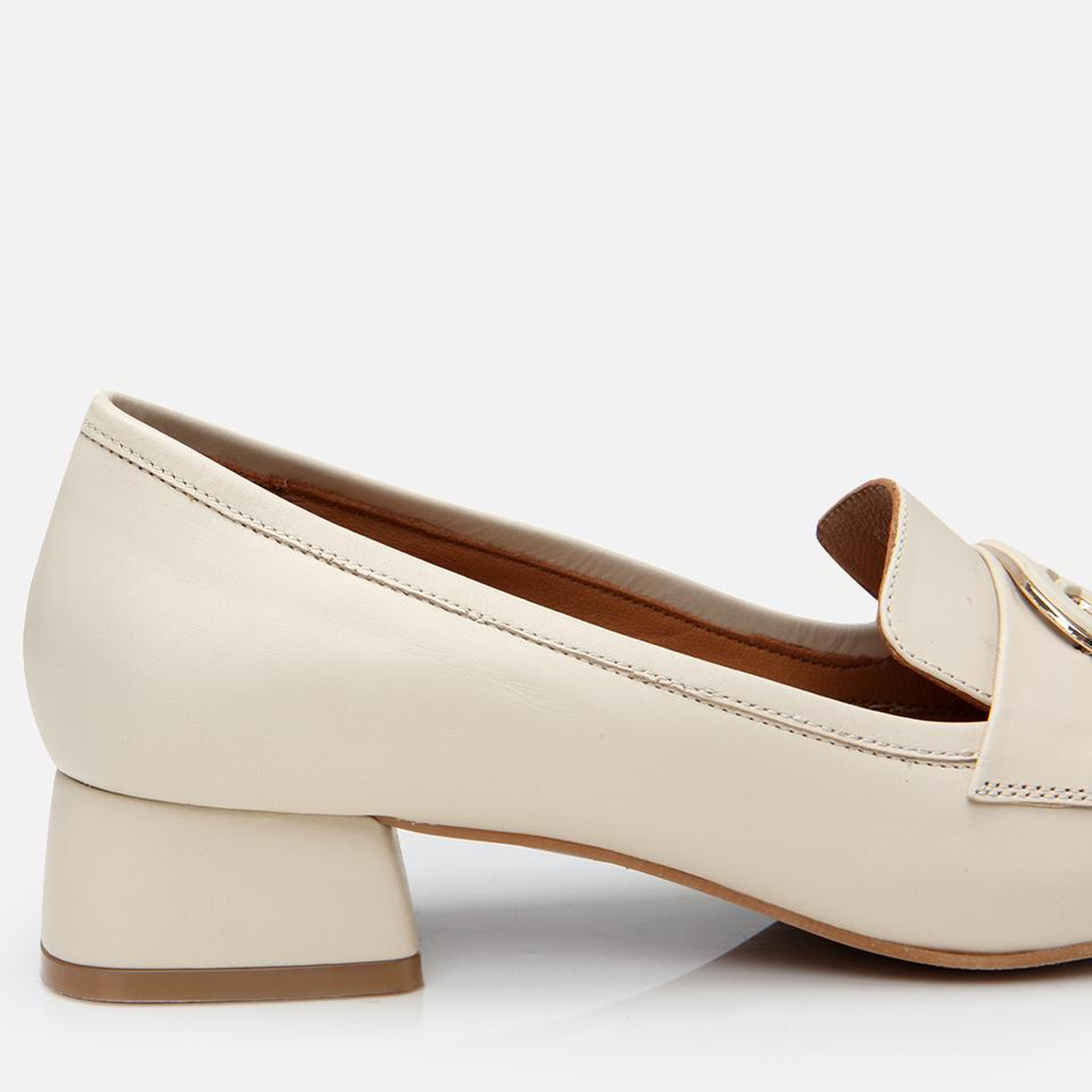 Kadın Deri Ekru Tokalı Kalın Topuklu Klasik Loafer