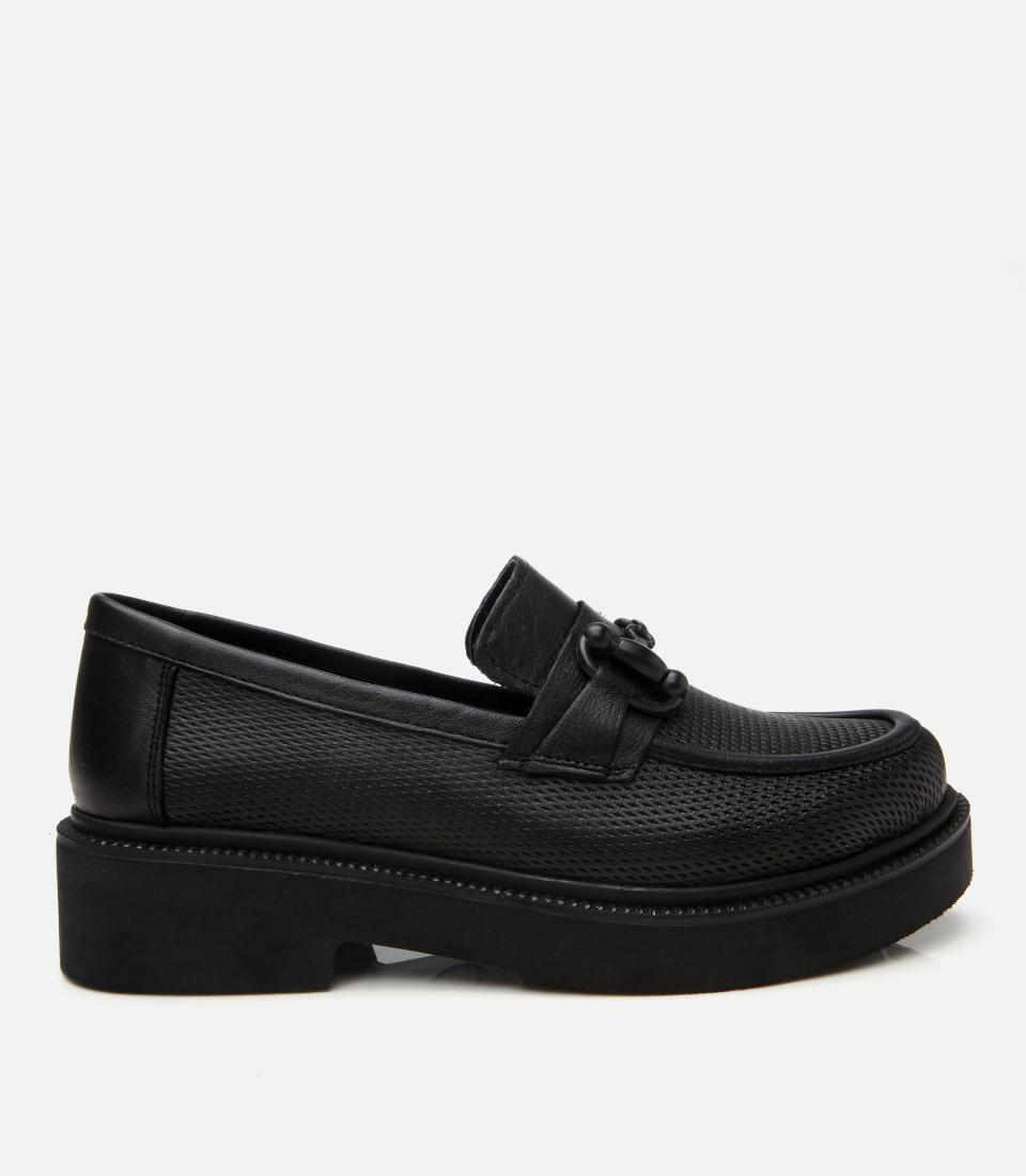 Kadın Deri Siyah Tokalı Klasik Loafer
