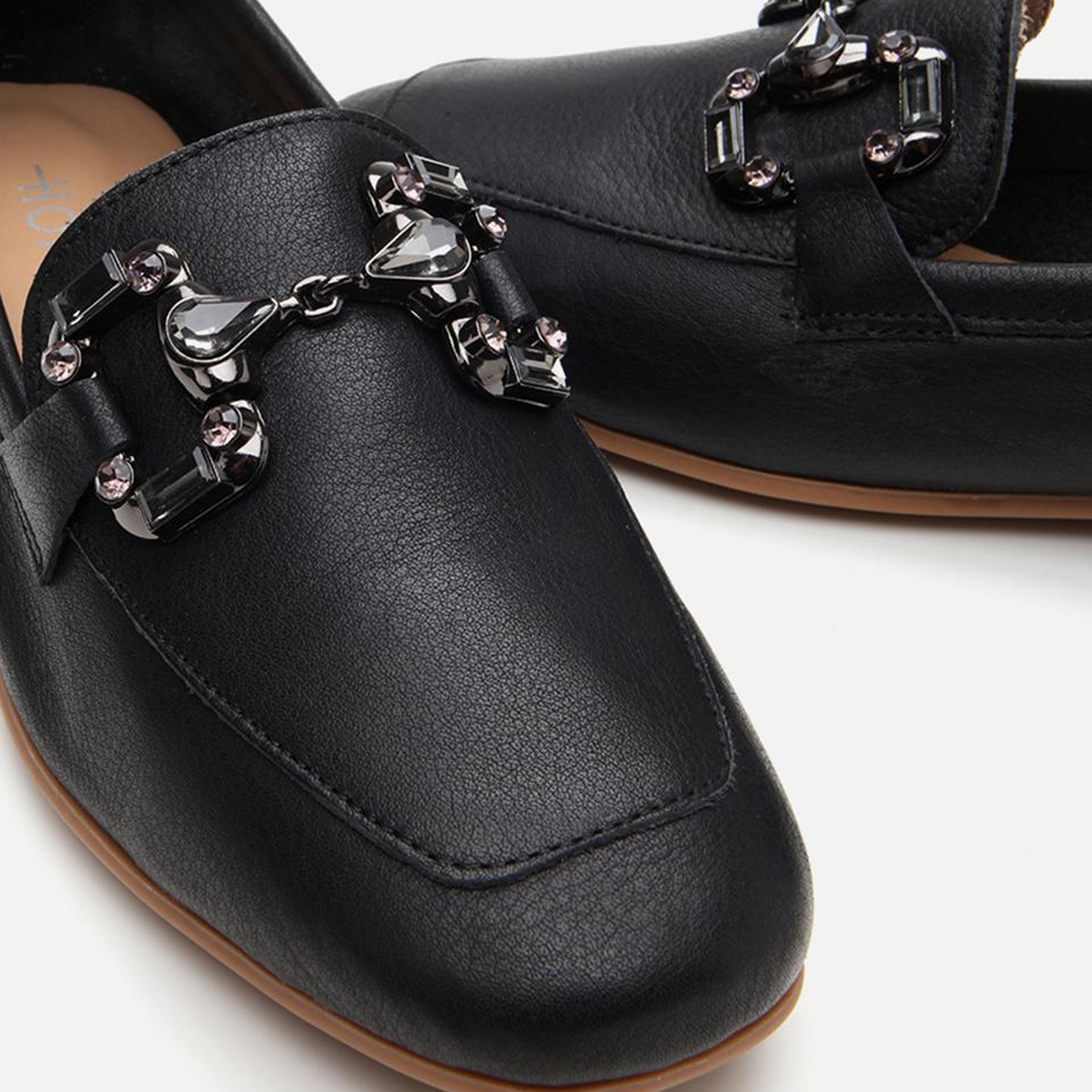 Kadın Deri Siyah Tokalı Klasik Loafer