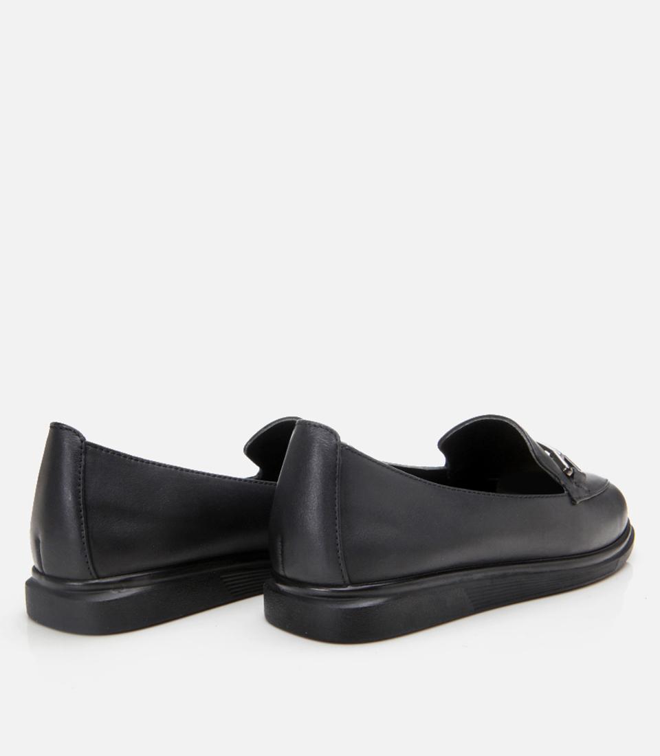 Kadın Deri Siyah Tokalı Günlük Loafer