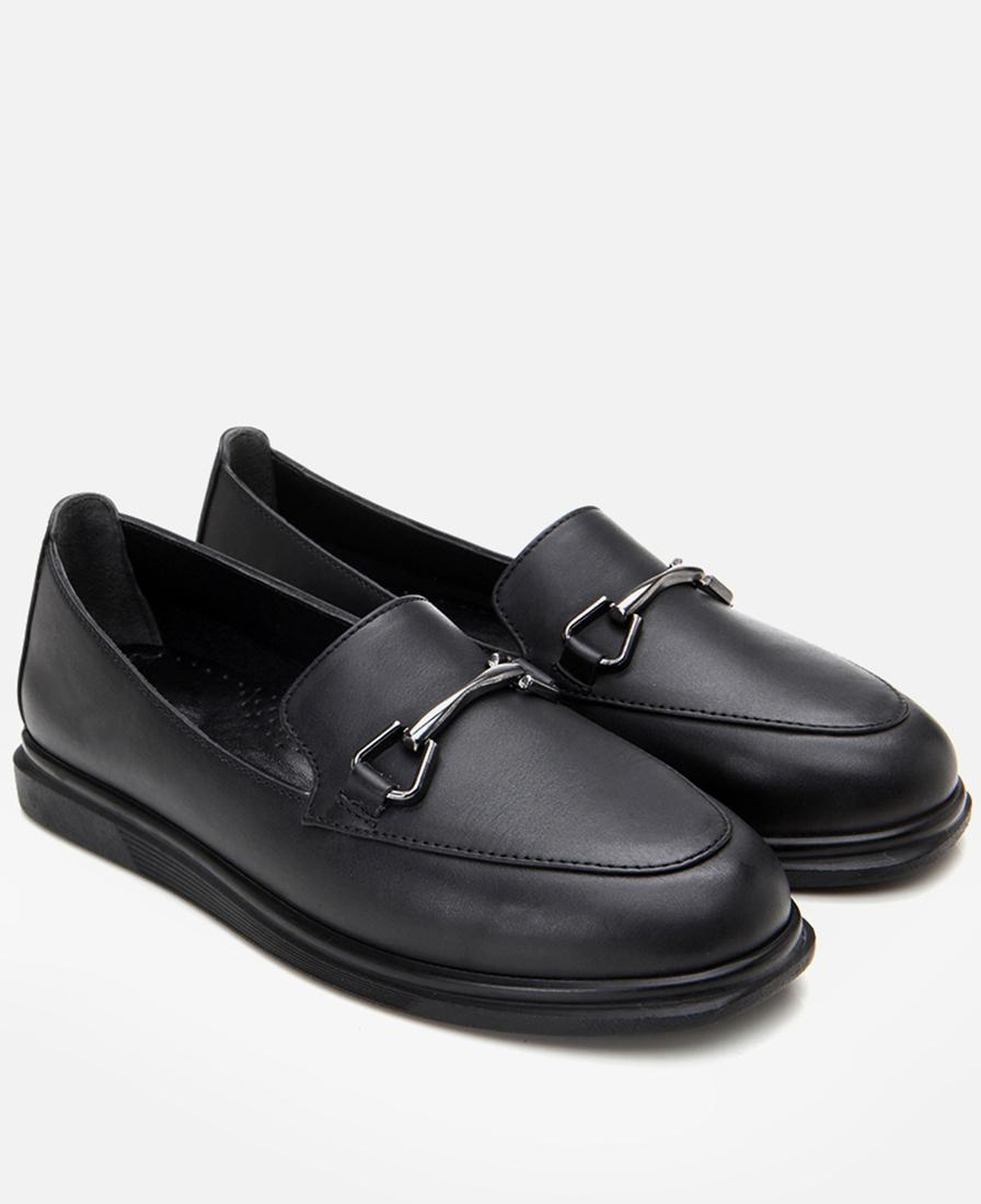 Kadın Deri Siyah Tokalı Günlük Loafer