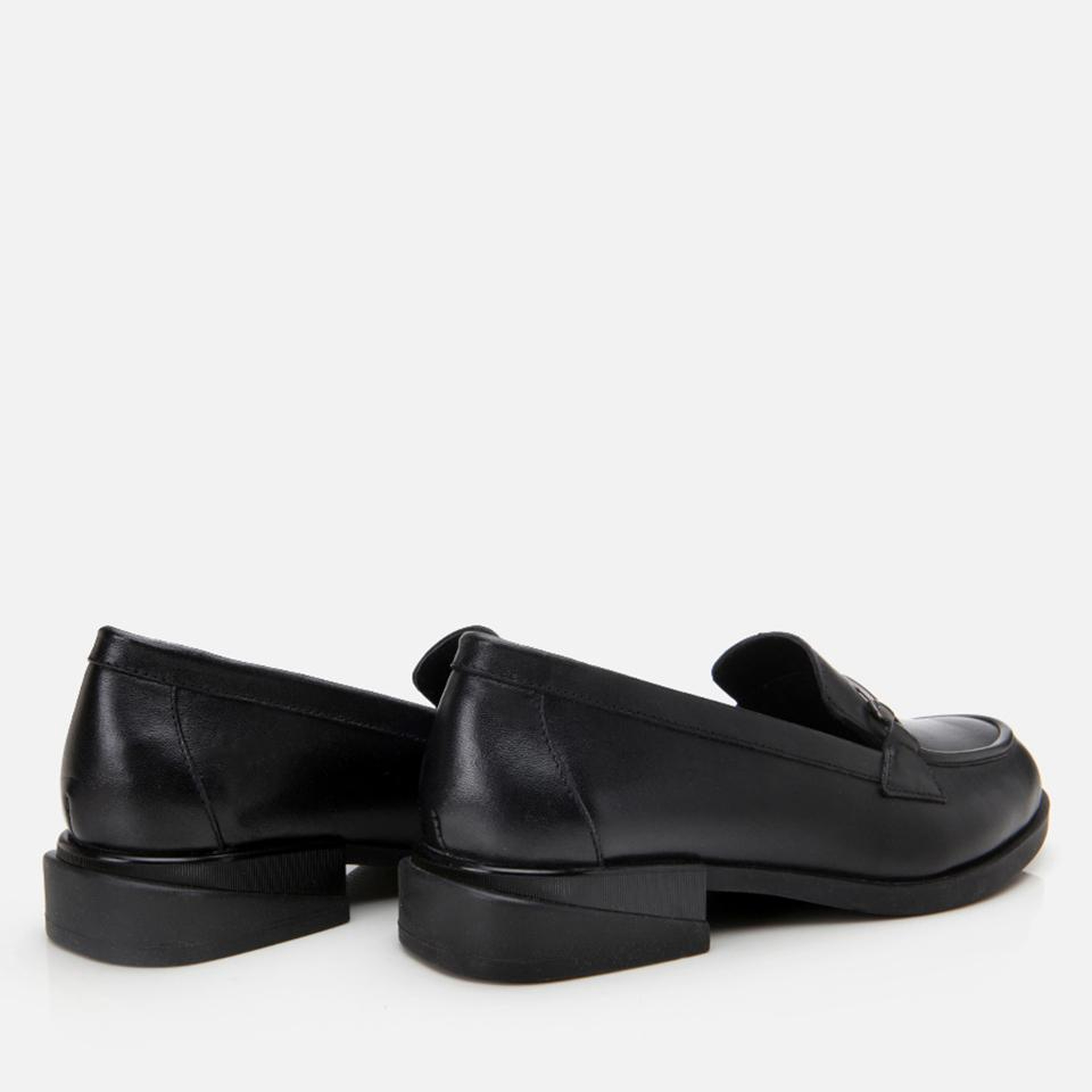 Kadın Deri Siyah Tokalı Klasik Loafer