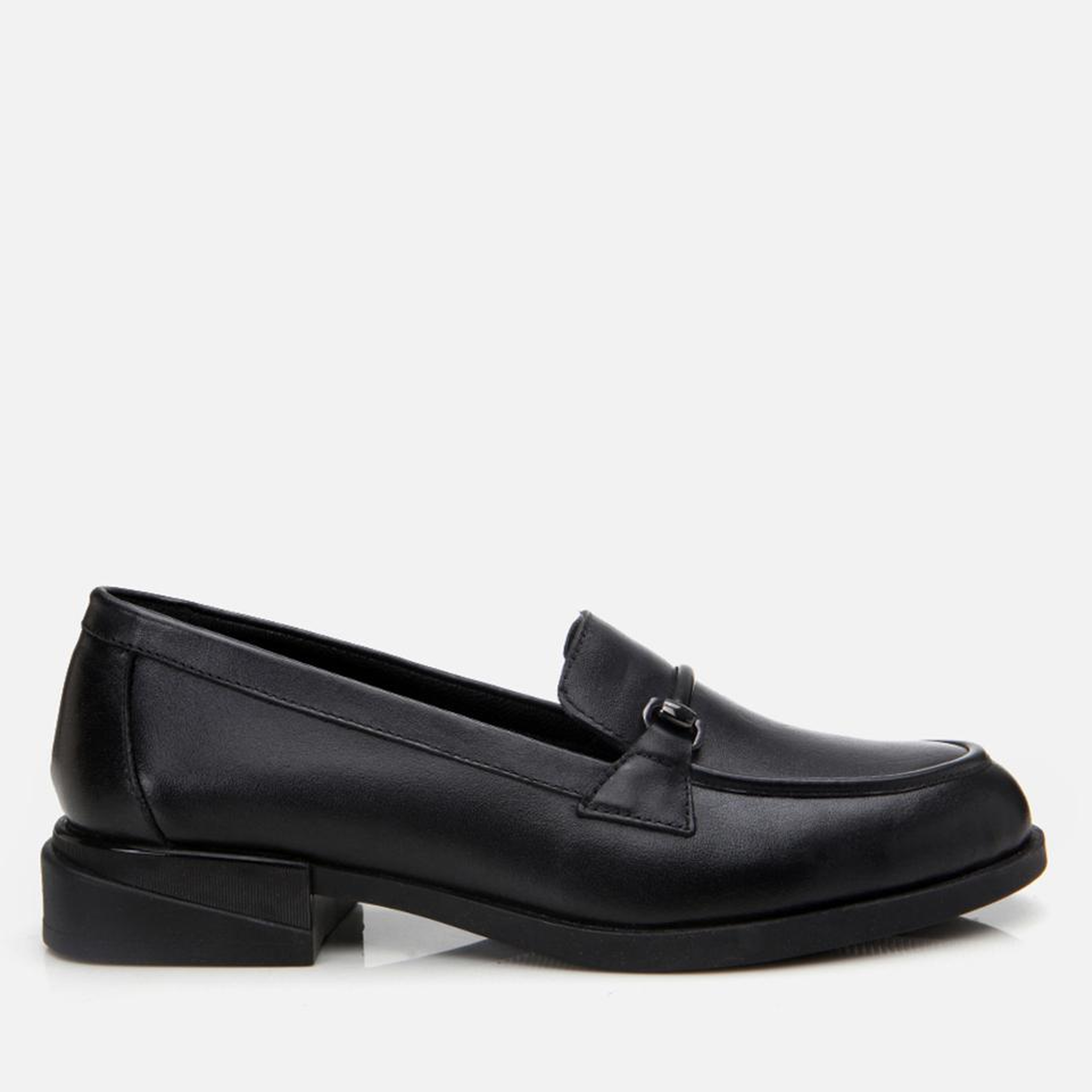 Kadın Deri Siyah Tokalı Klasik Loafer