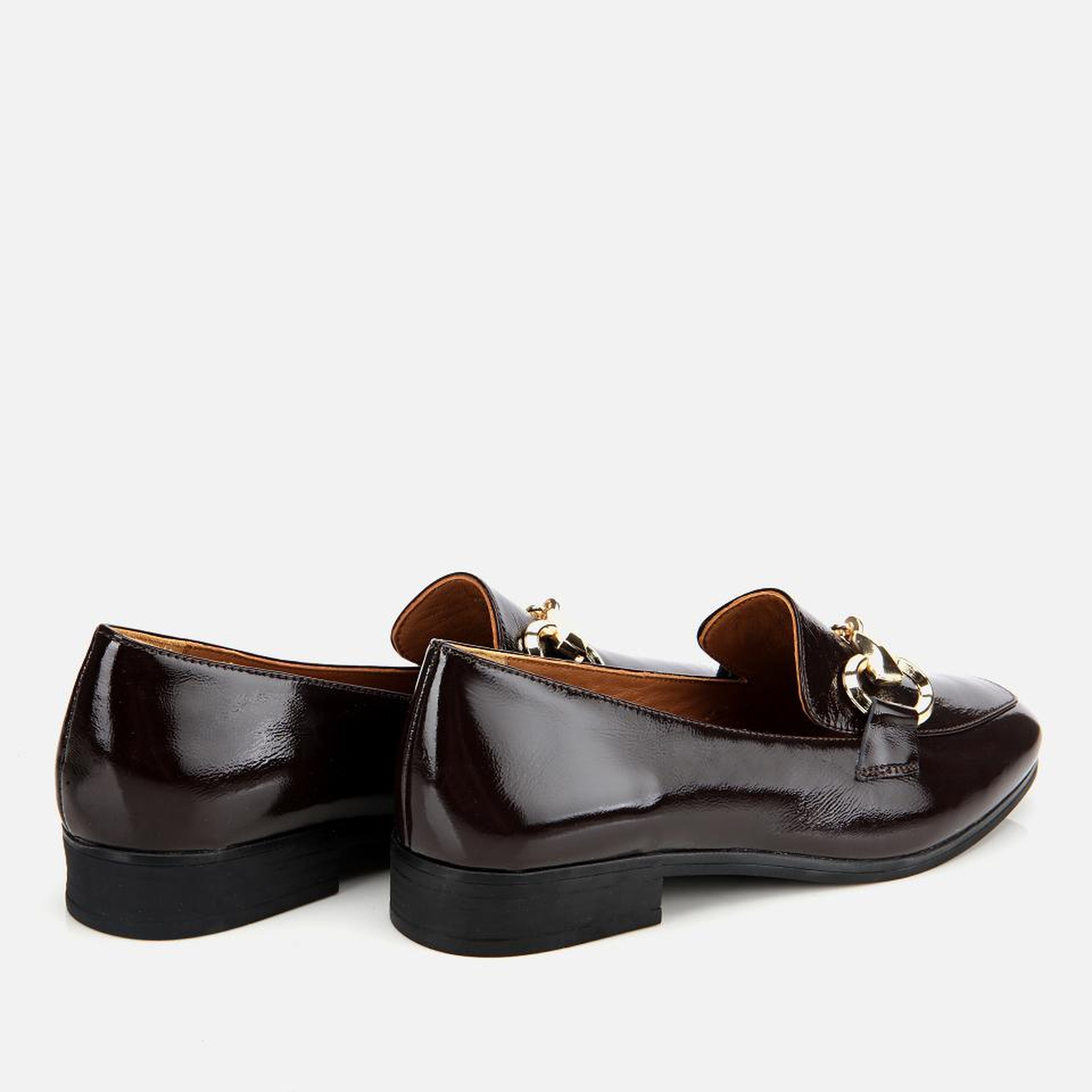 Kadın Rugan Deri Kahverengi Tokalı Klasik Loafer