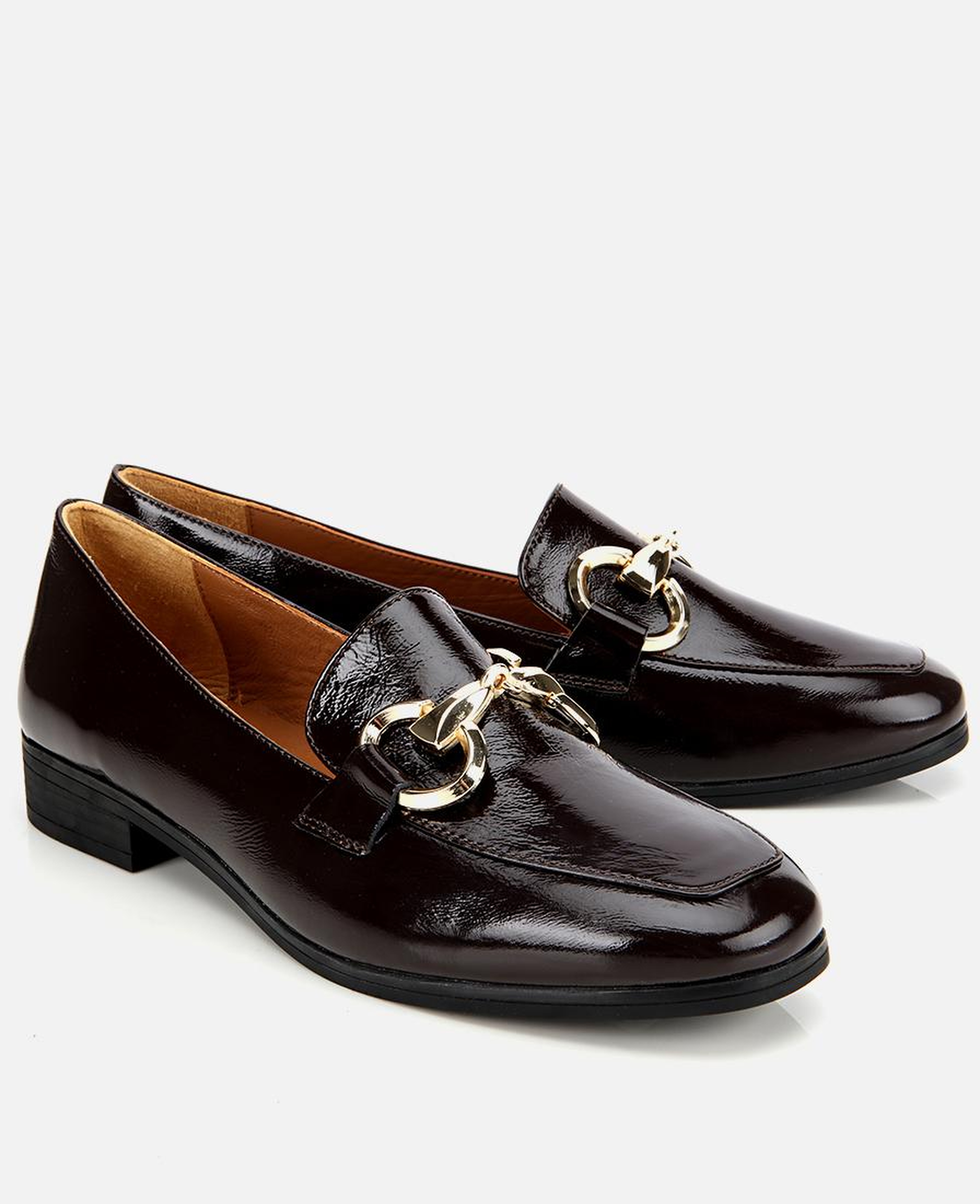 Kadın Rugan Deri Kahverengi Tokalı Klasik Loafer