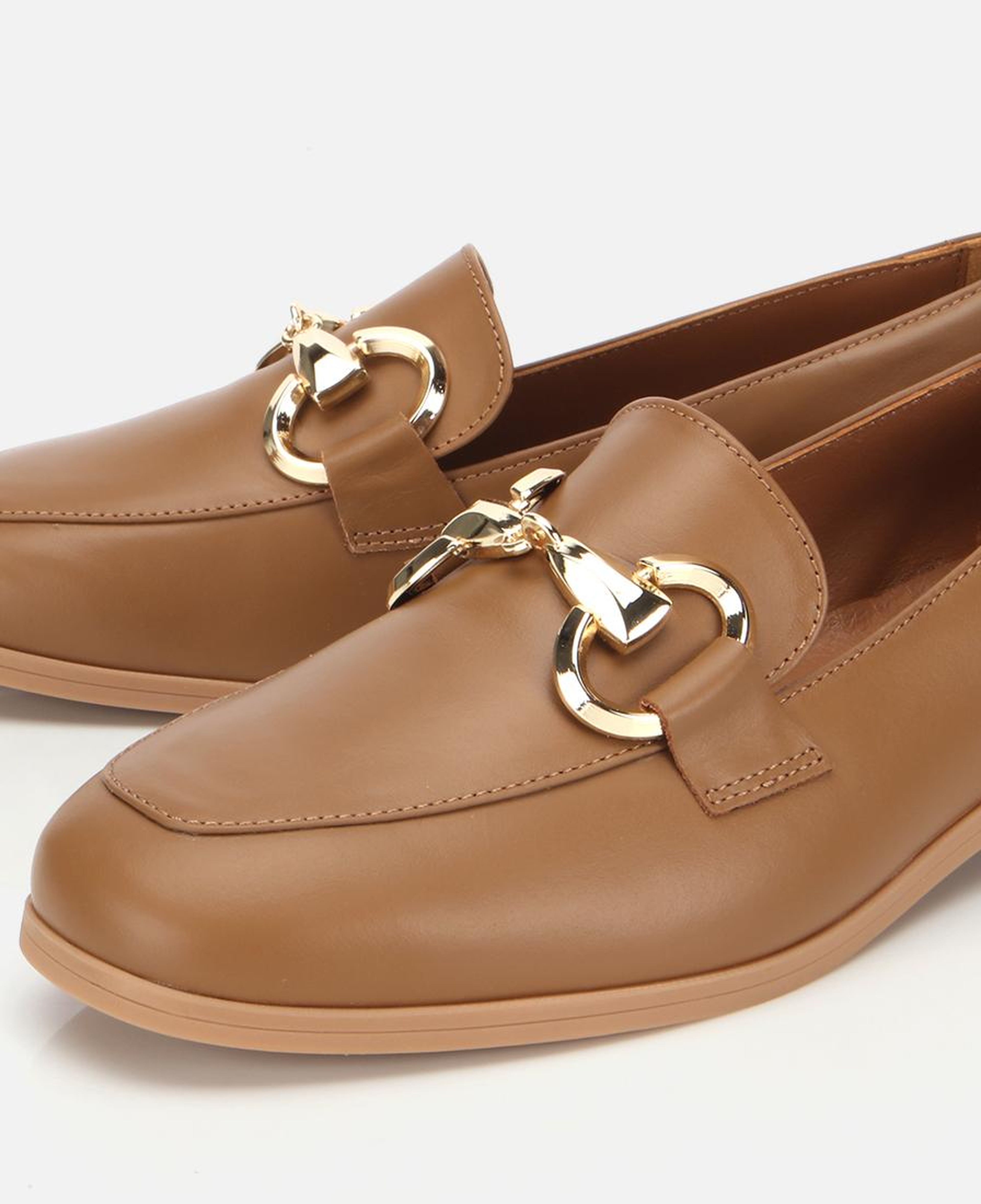 Kadın Deri Kahverengi Tokalı Klasik Loafer
