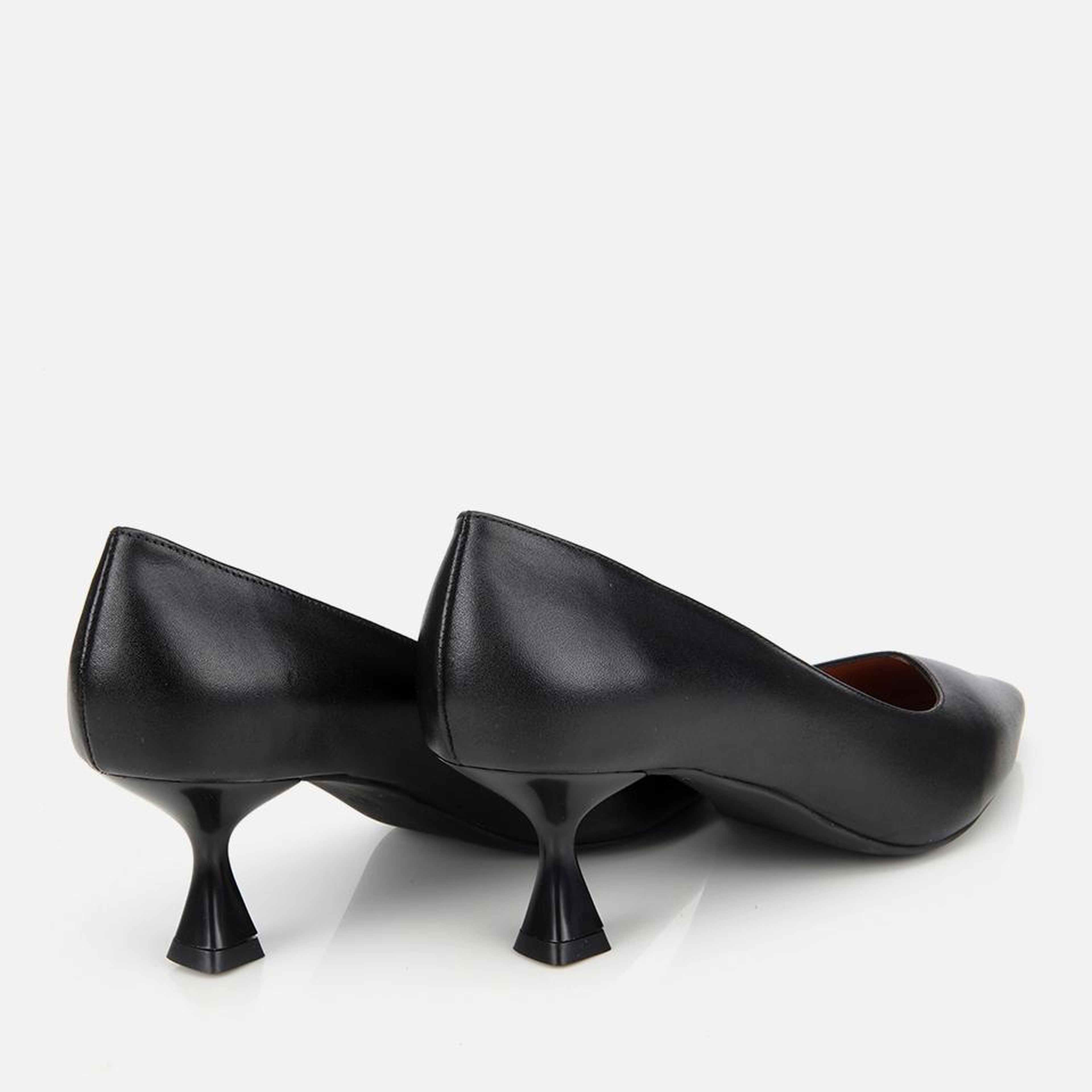 Kadın Deri Siyah Esnek Tabanlı İnce Topuklu Stiletto