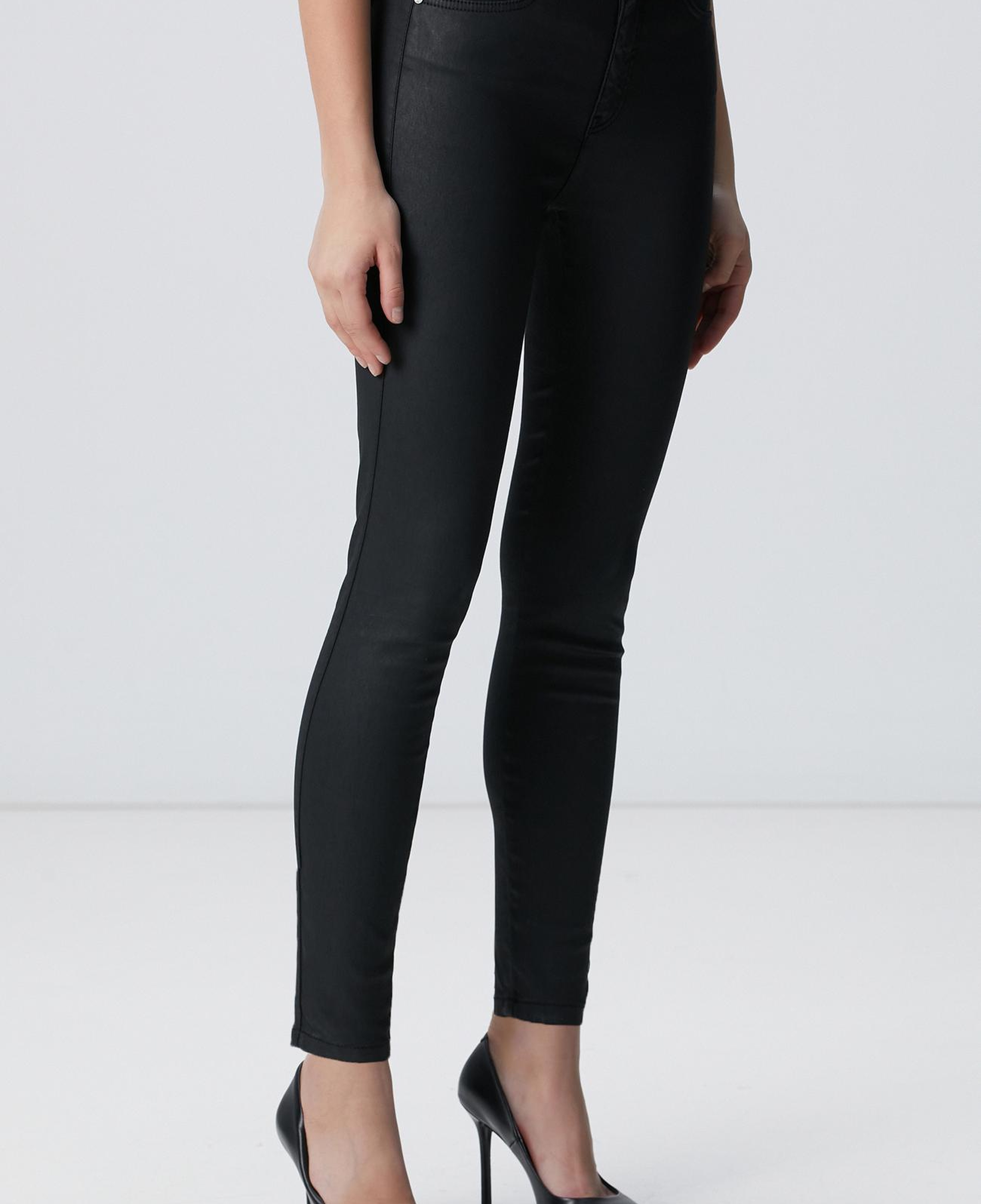 Network Kadın Siyah Kaplamalı Skinny Denim Pantolon