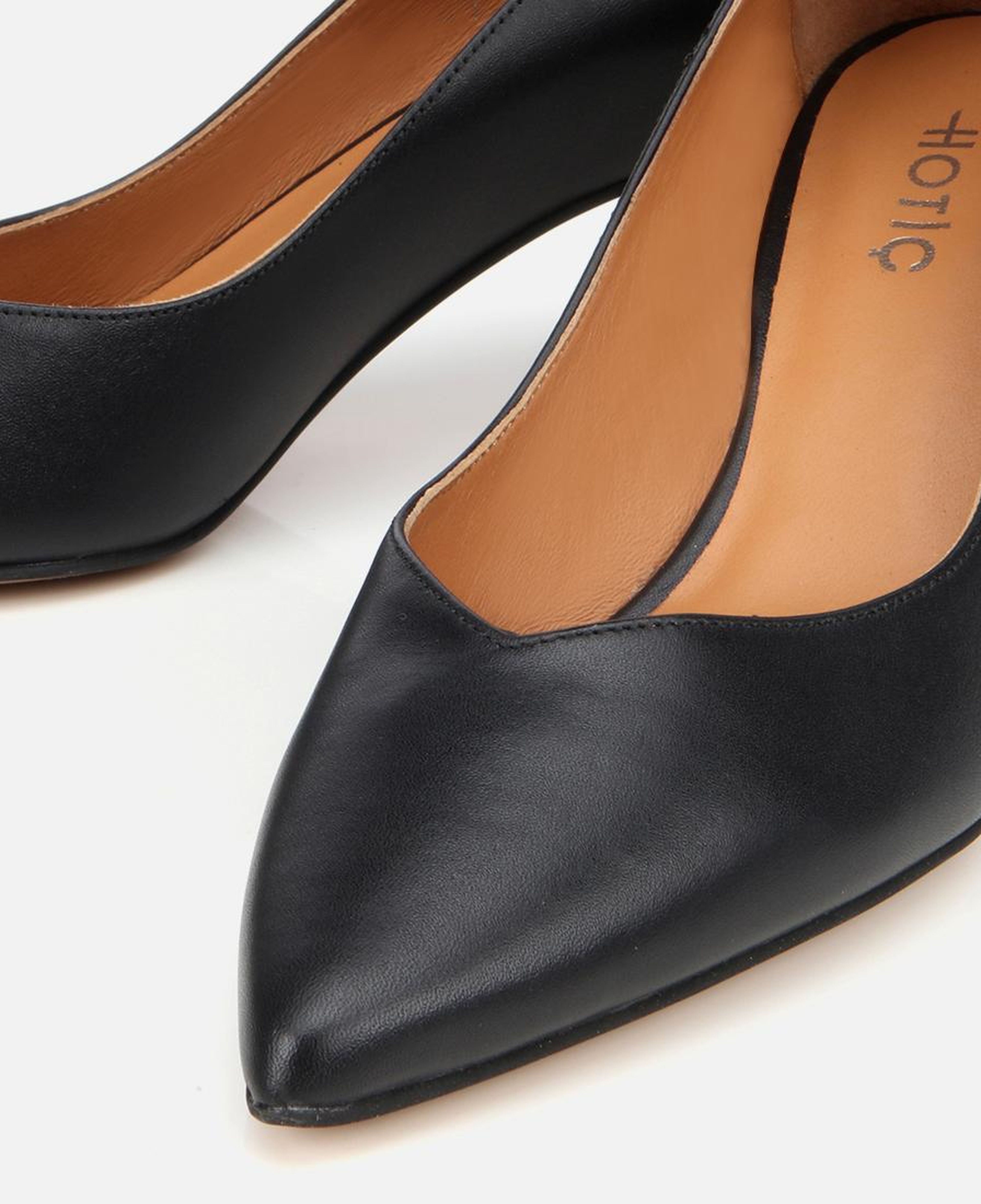 Kadın Deri Siyah İnce Topuklu Stiletto